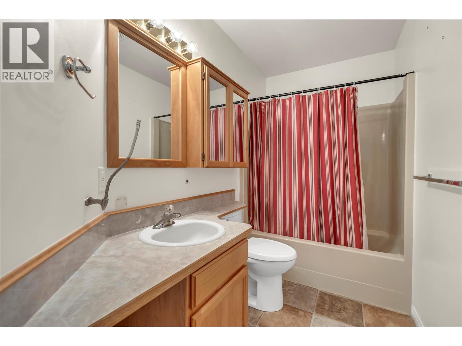 1634 Carmi Avenue Unit# 139 Property Photo 23