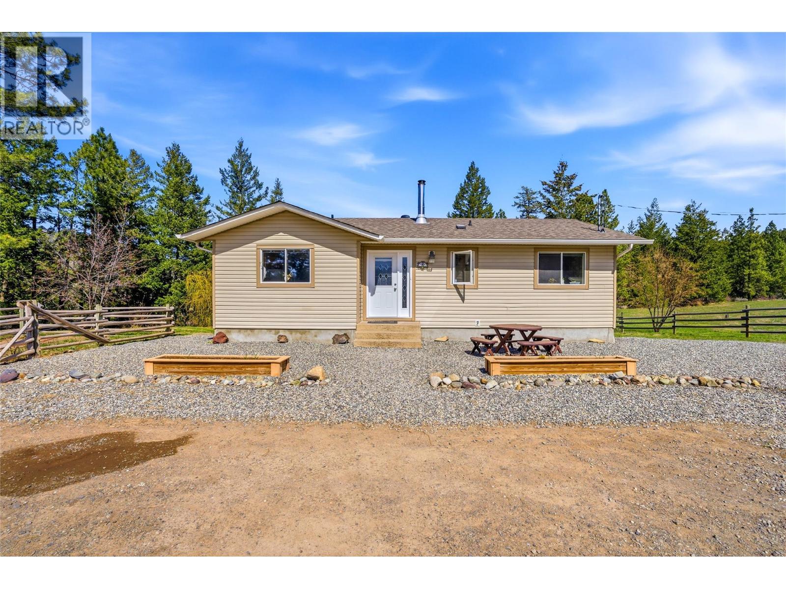 345 Coldwater Road Property Photo 3