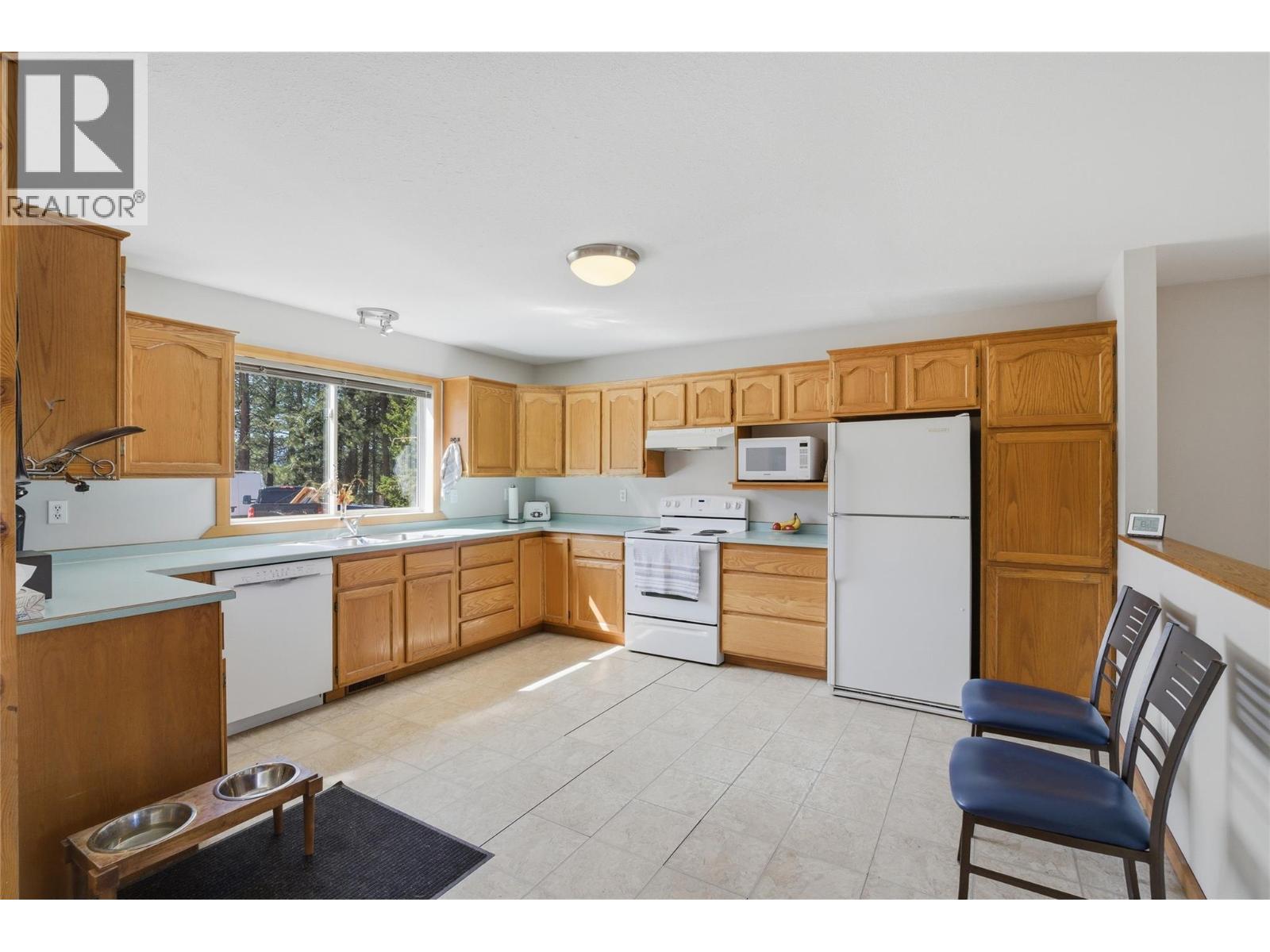 345 Coldwater Road Property Photo 26