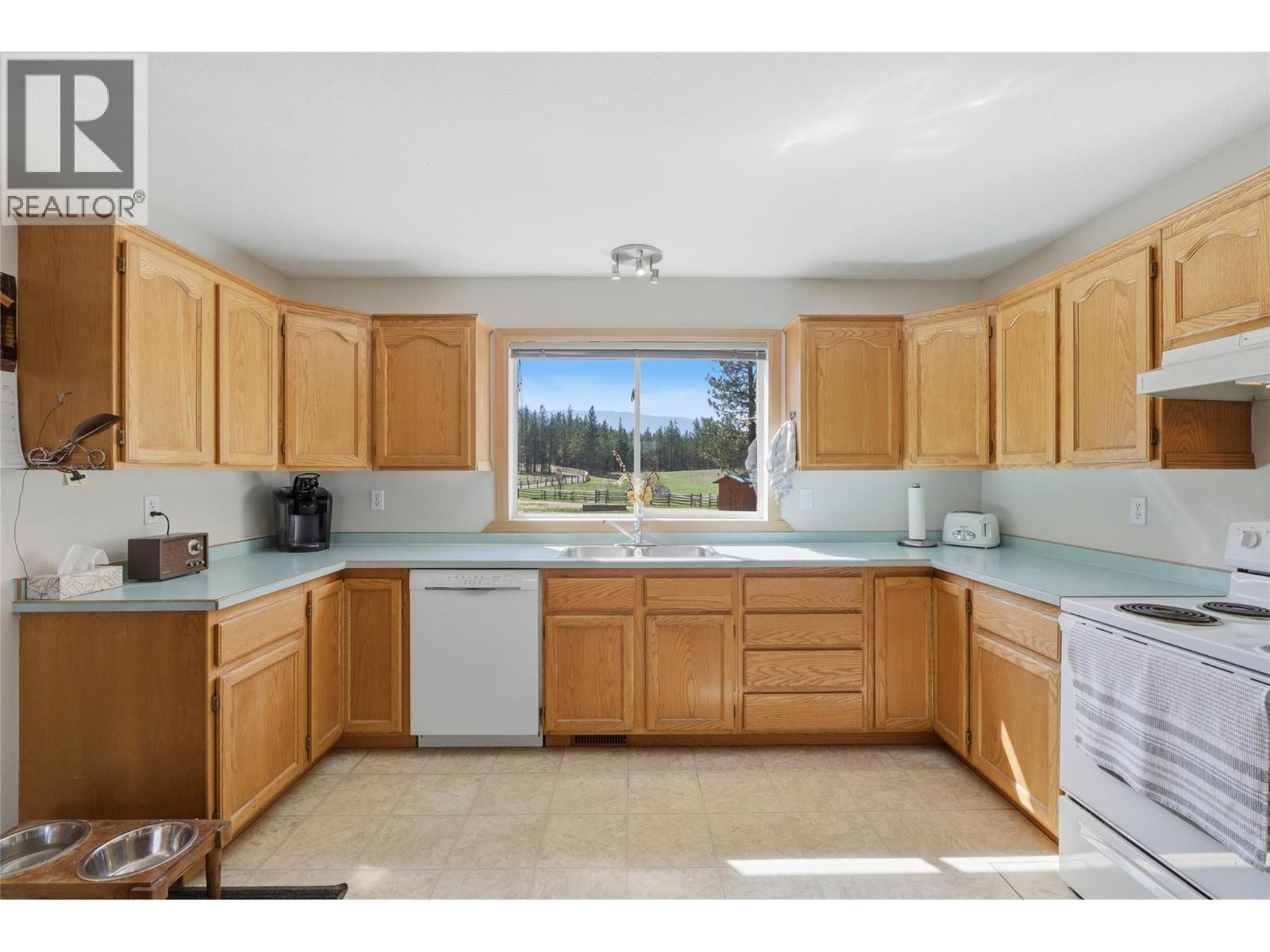 345 Coldwater Road Property Photo 31