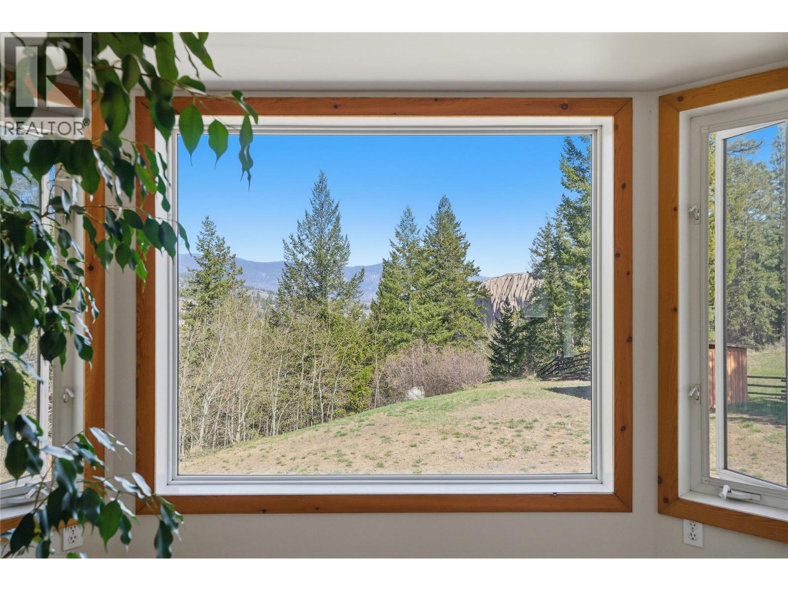 345 Coldwater Road Property Photo 33