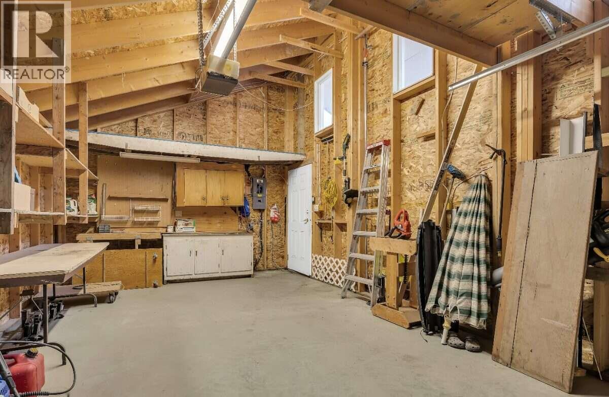 1980 Ethel Street Property Photo 38