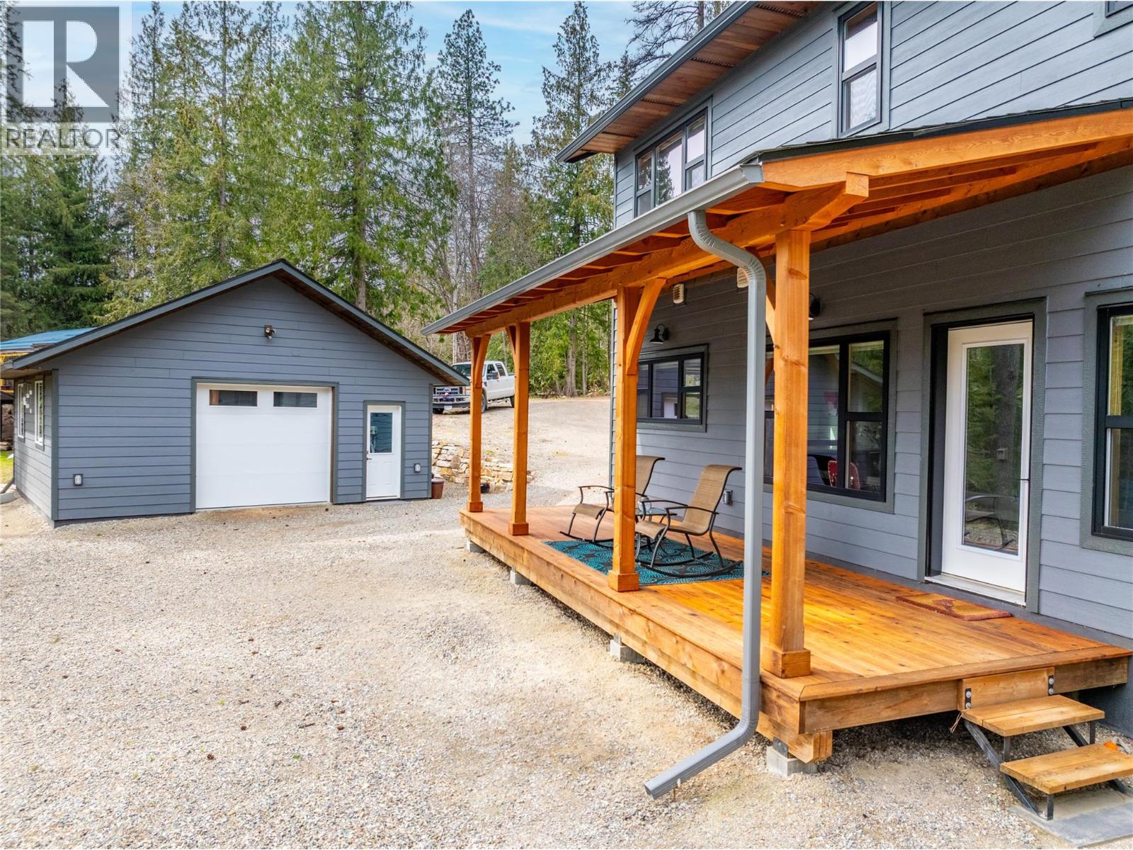 16328 Wadds Road Property Photo 1
