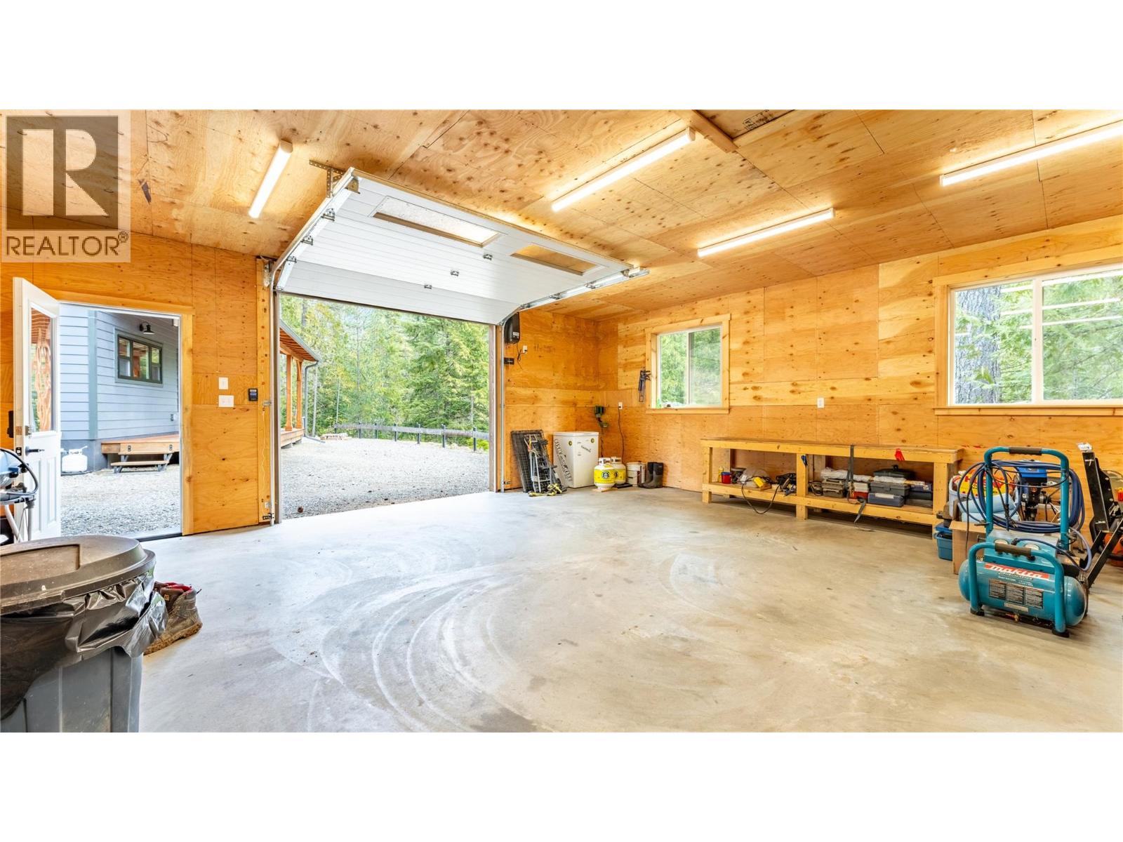 16328 Wadds Road Property Photo 34