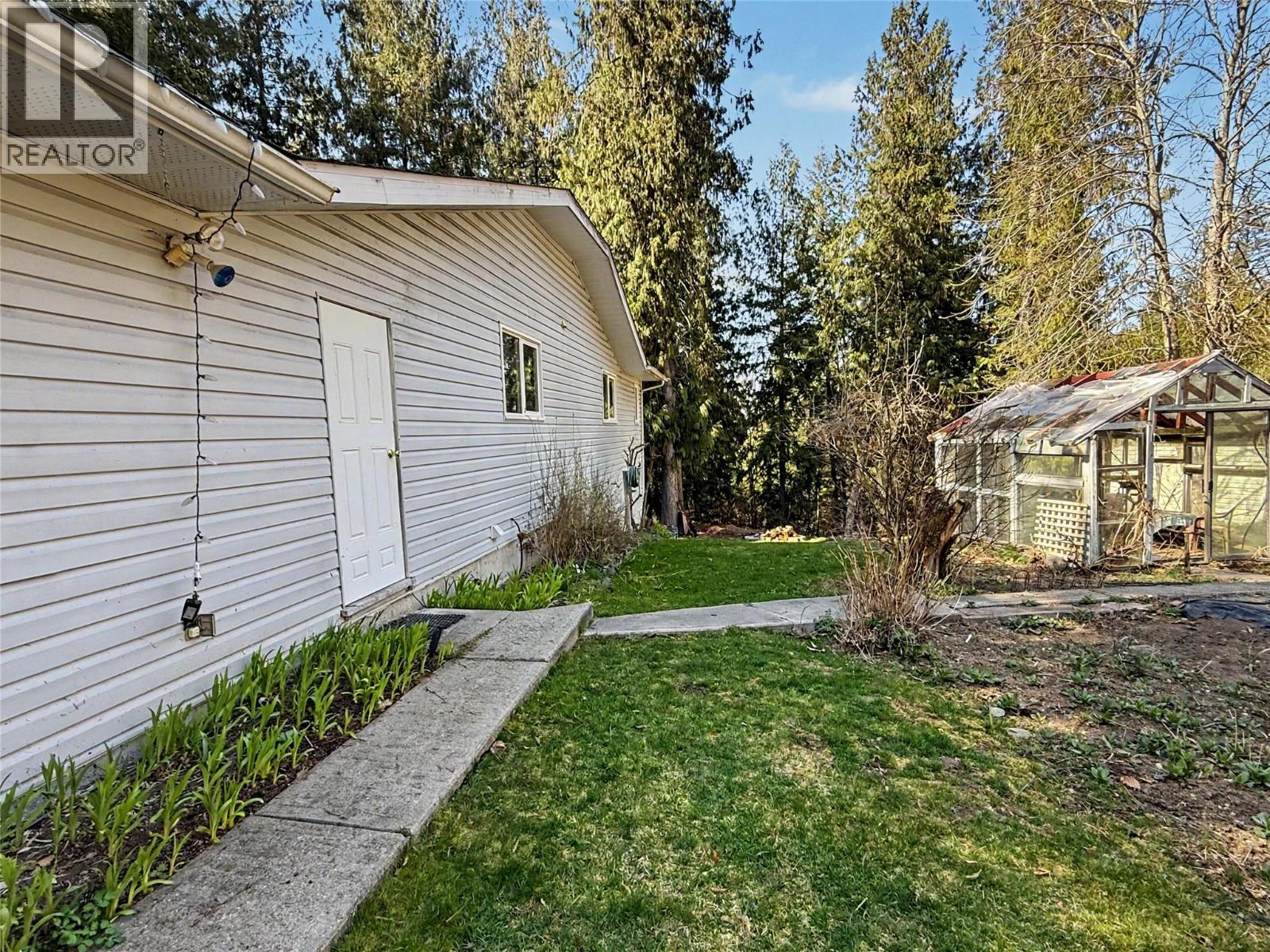 3150 Hama Road Property Photo 10