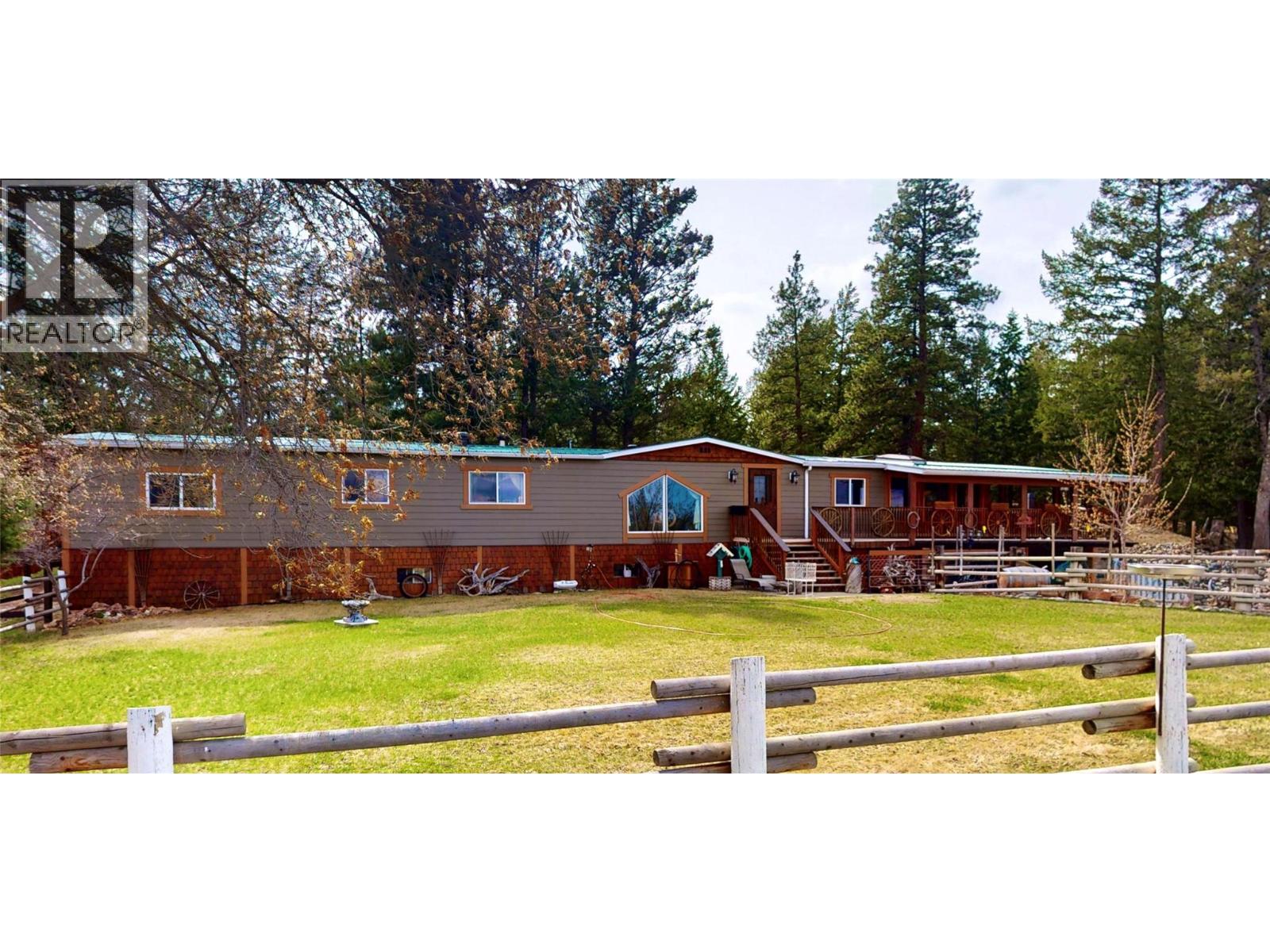 6209 Mission Road Property Photo 1