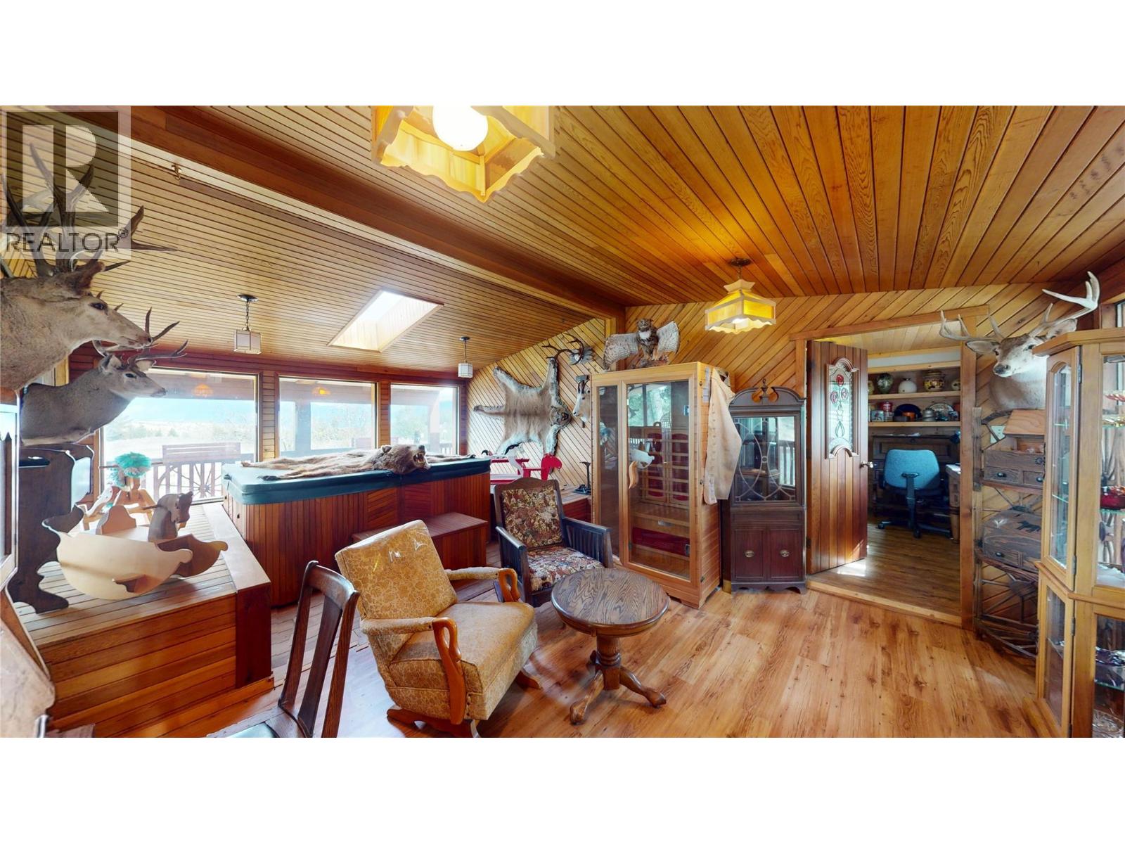 6209 Mission Road Property Photo 28