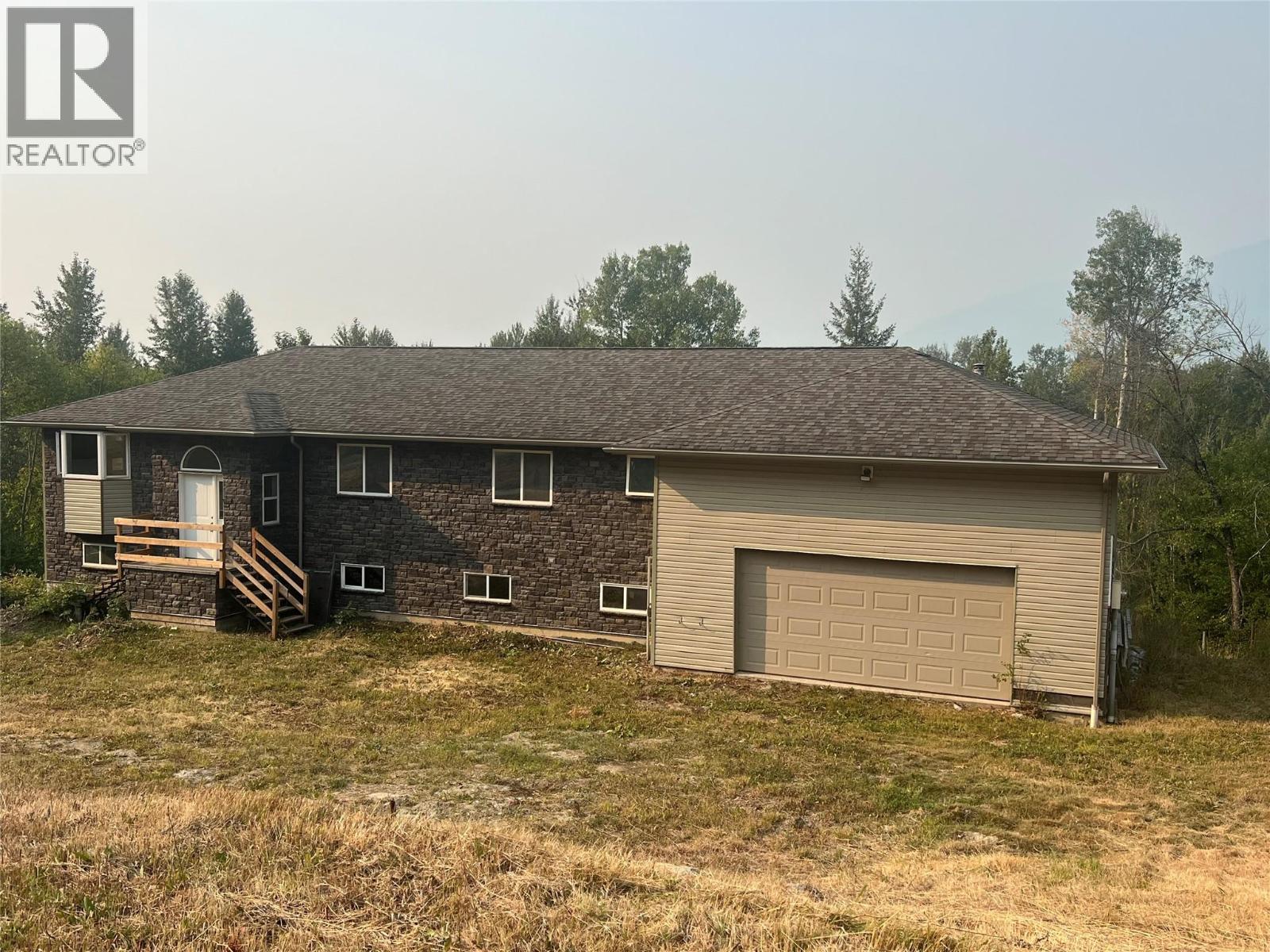 5423 3a Highway Property Photo 1