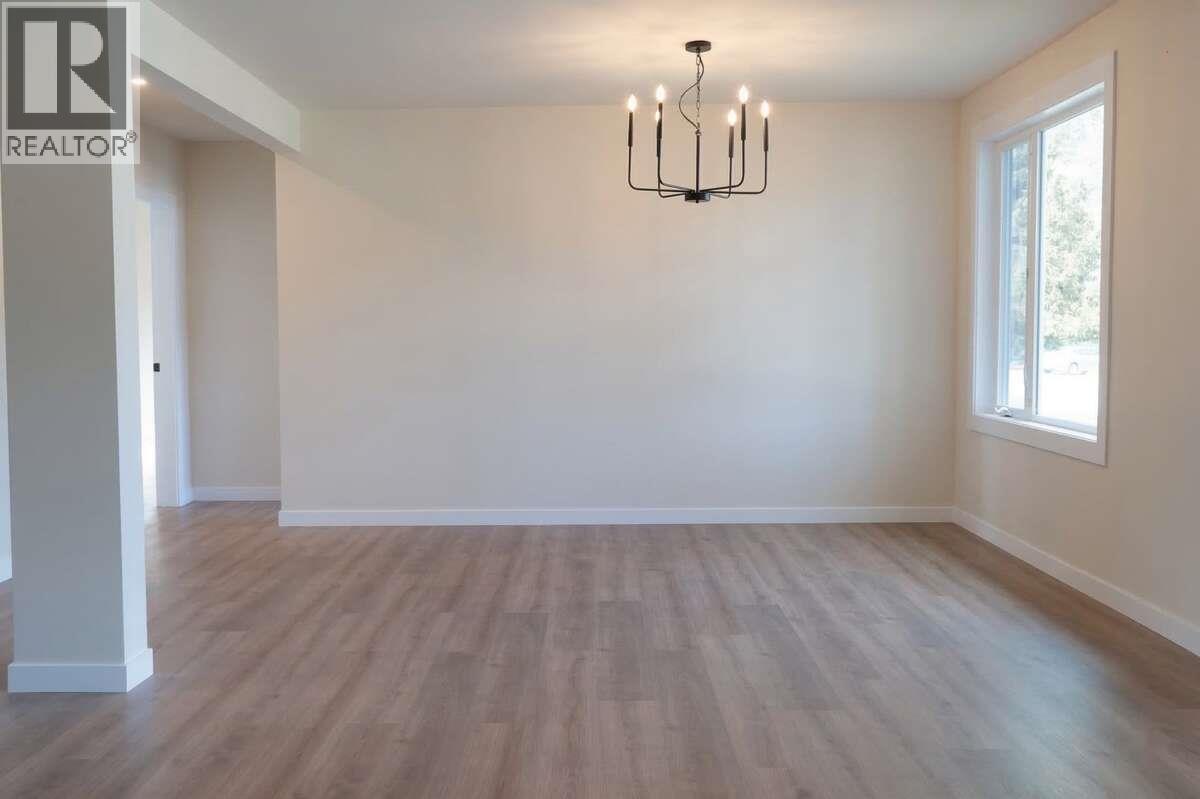 7551 7th Street Property Photo 12