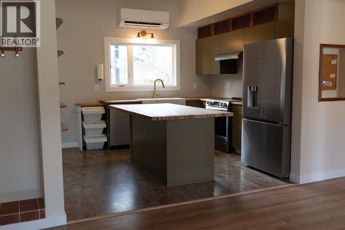 7551 7th Street Property Photo 13