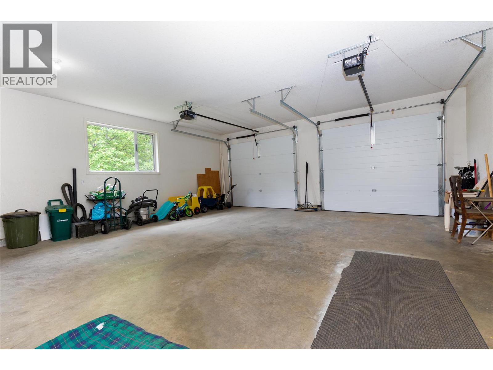 2240 97b Highway Se Property Photo 26
