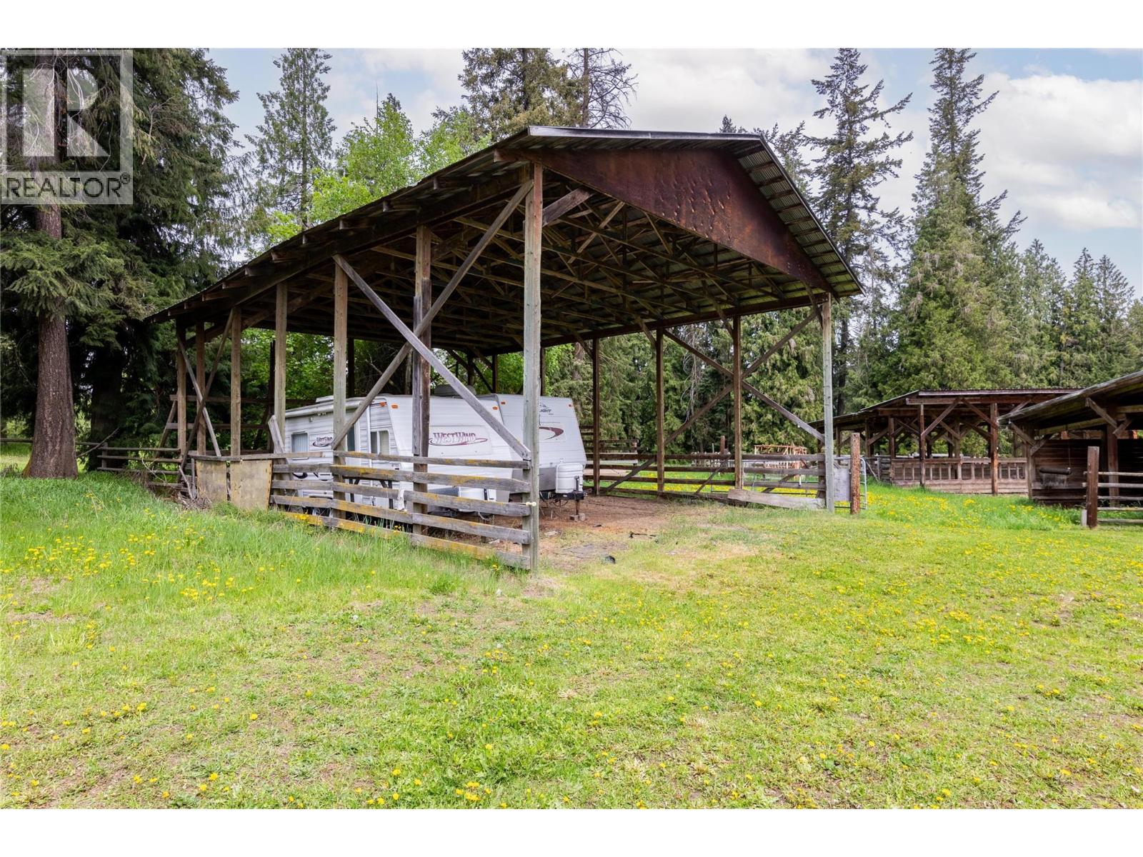 2240 97b Highway Se Property Photo 32