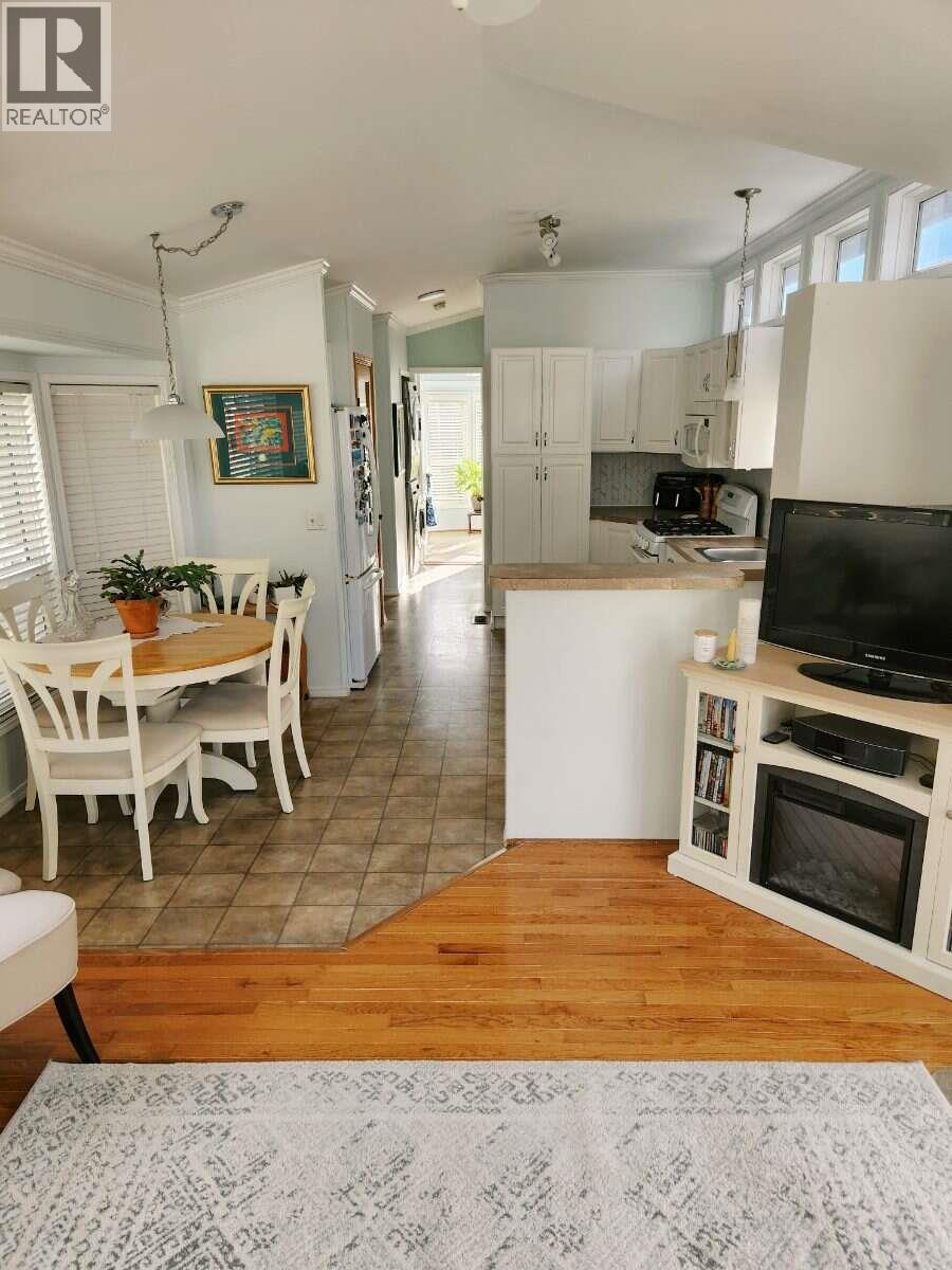 4354 Highway 3 Unit# 70 Property Photo 5