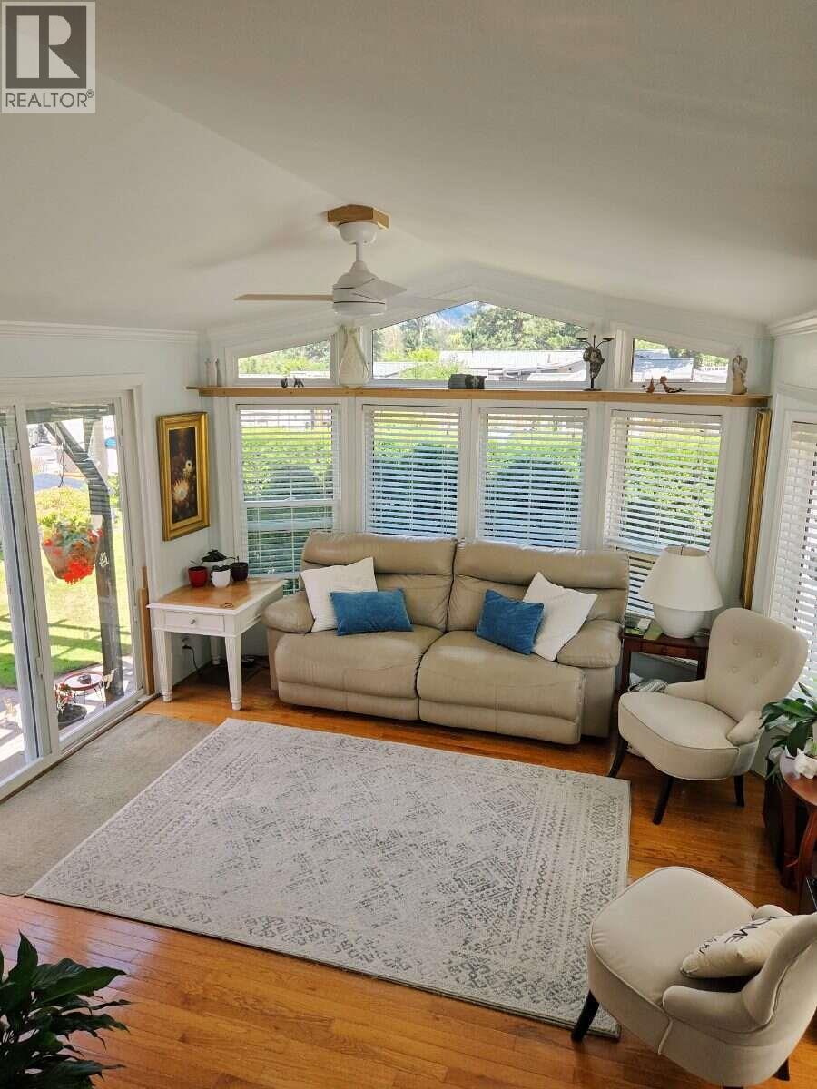 4354 Highway 3 Unit# 70 Property Photo 8