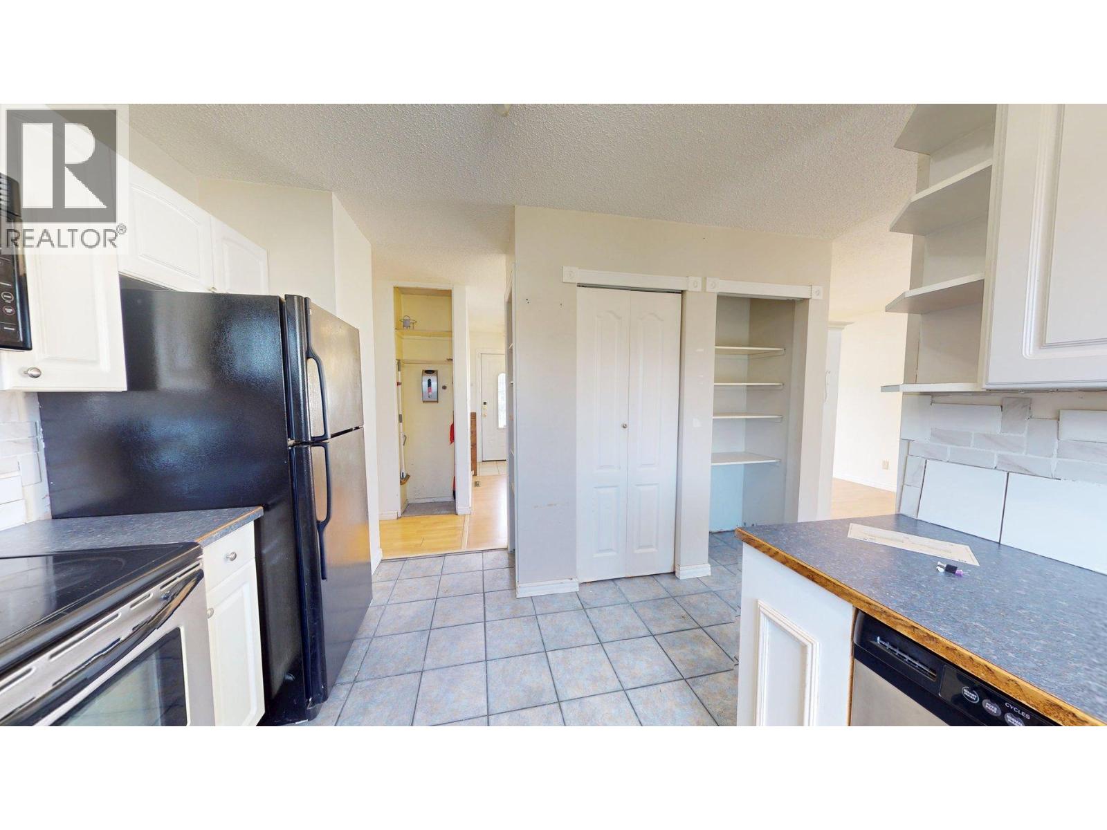 2634 Springfield Road Property Photo 5