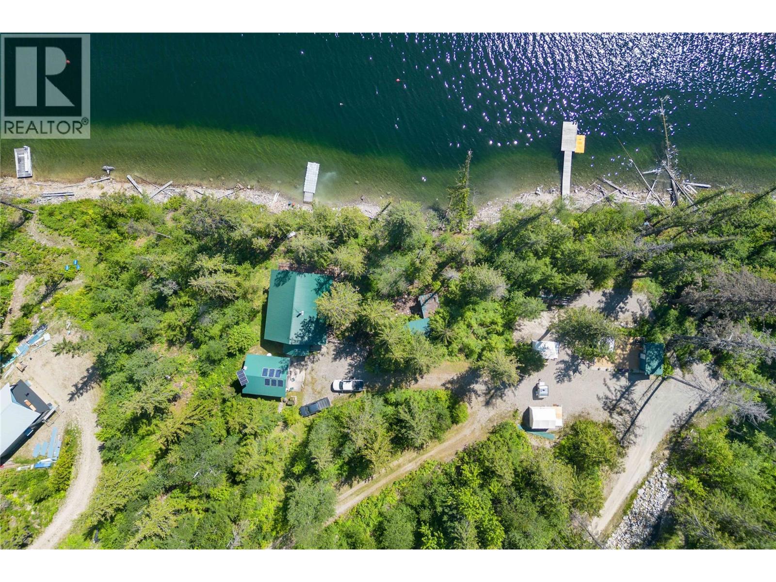 9000 Seymour Arm Main Fsr Unit# 12 & 13 Property Photo 4