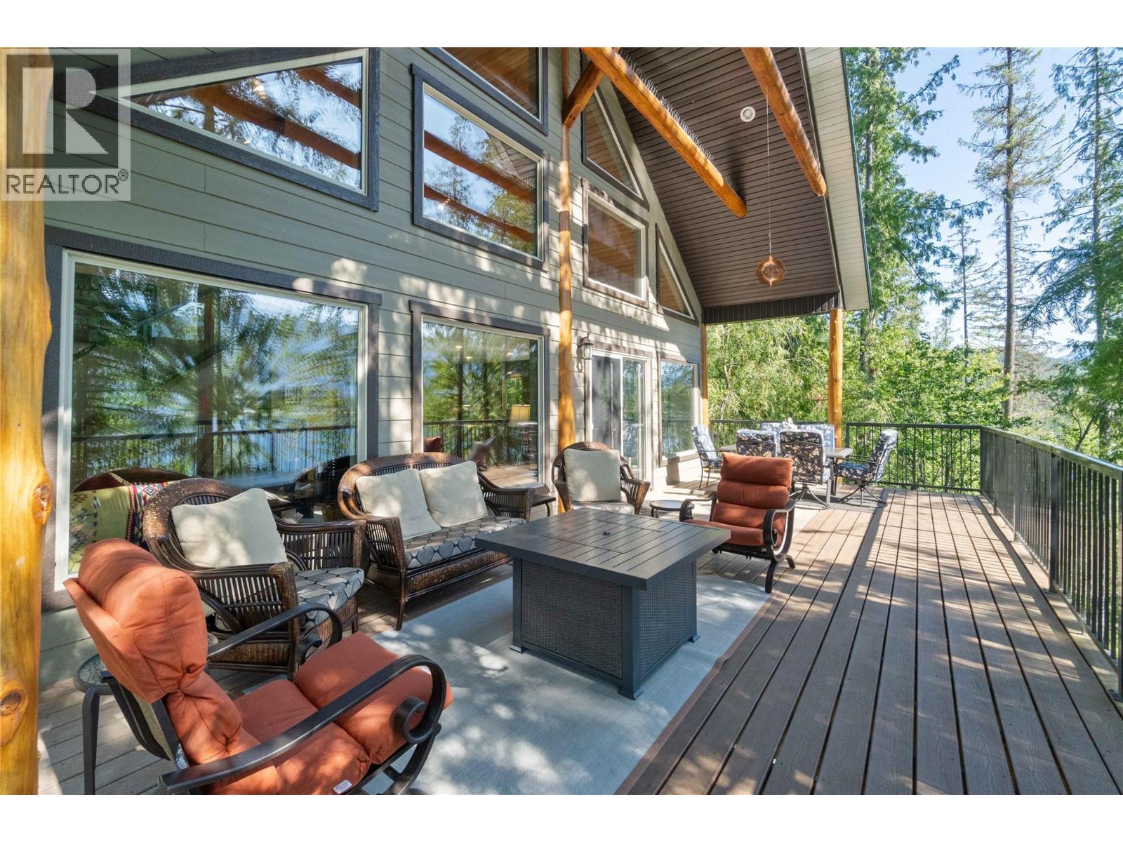 9000 Seymour Arm Main Fsr Unit# 12 & 13 Property Photo 40