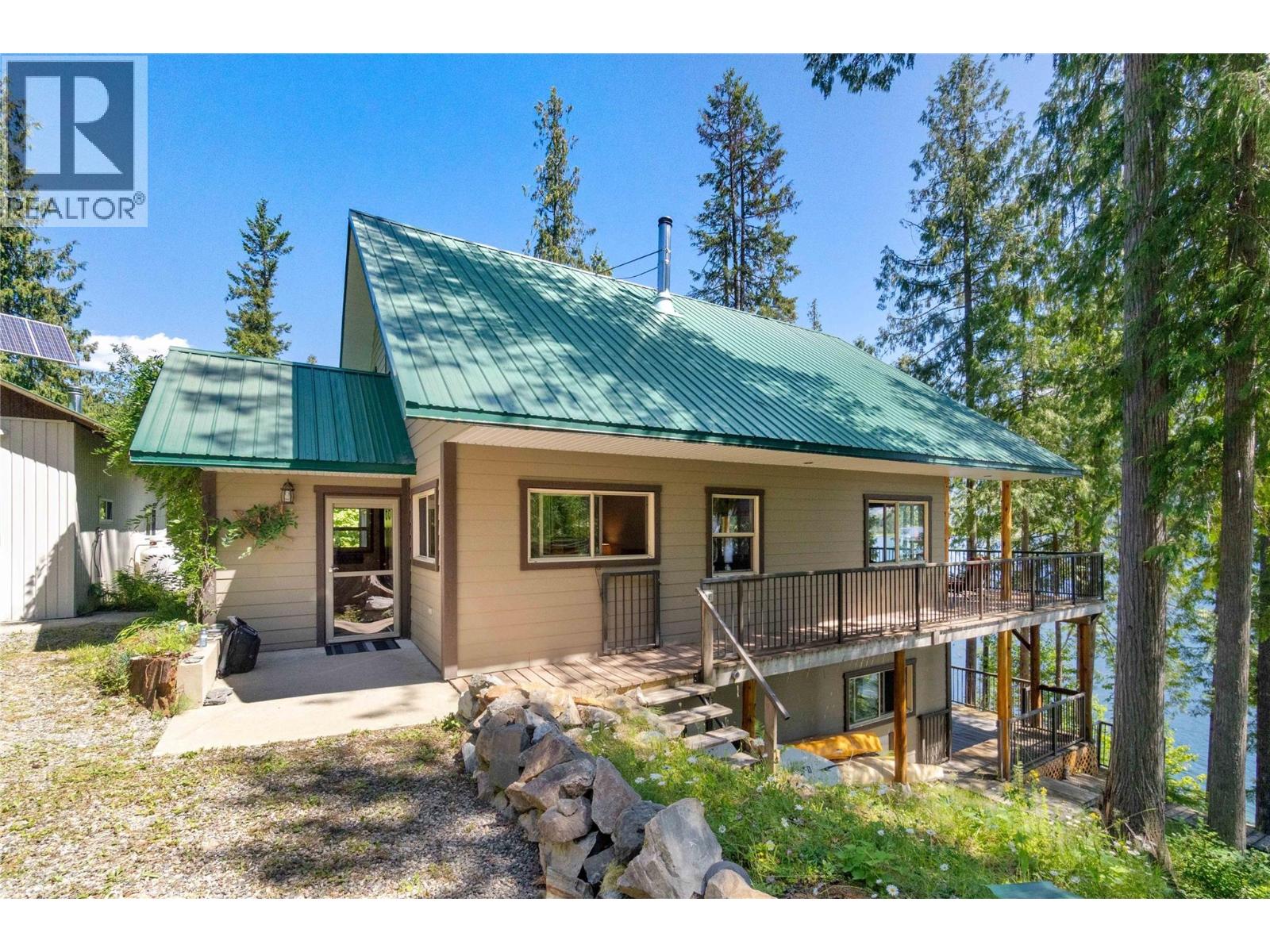 9000 Seymour Arm Main Fsr Unit# 12 & 13 Property Photo 63