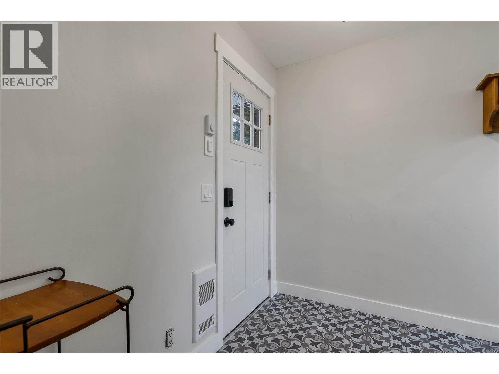 1505 32 Avenue Property Photo 35