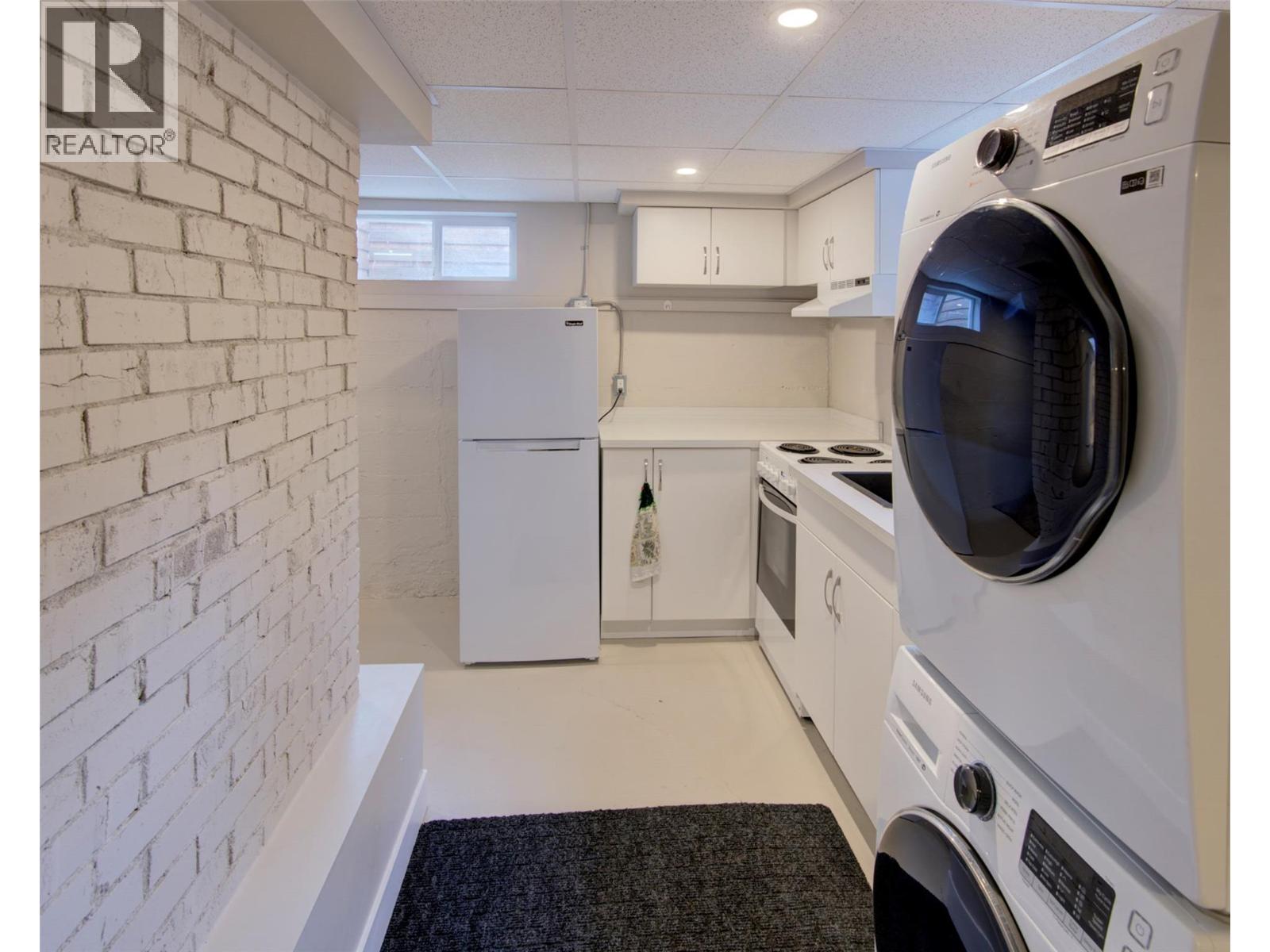 1505 32 Avenue Property Photo 60