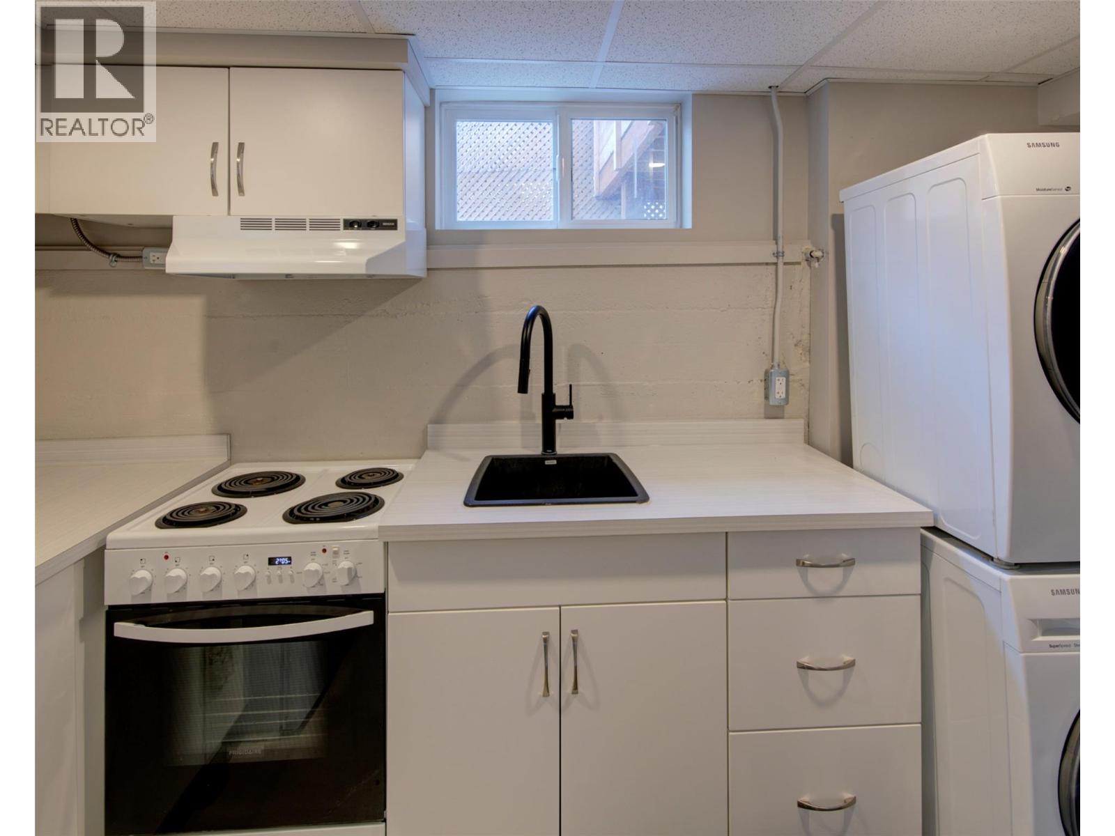 1505 32 Avenue Property Photo 61
