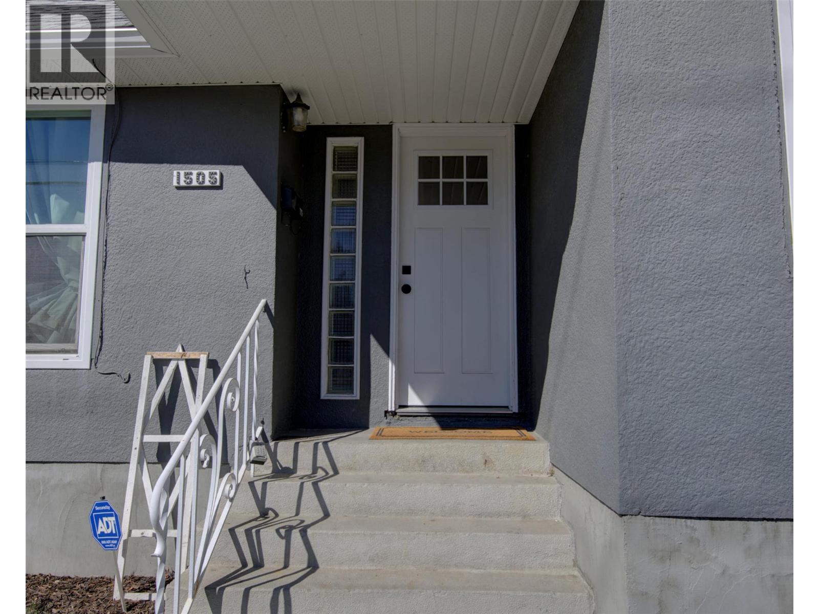 1505 32 Avenue Property Photo 75
