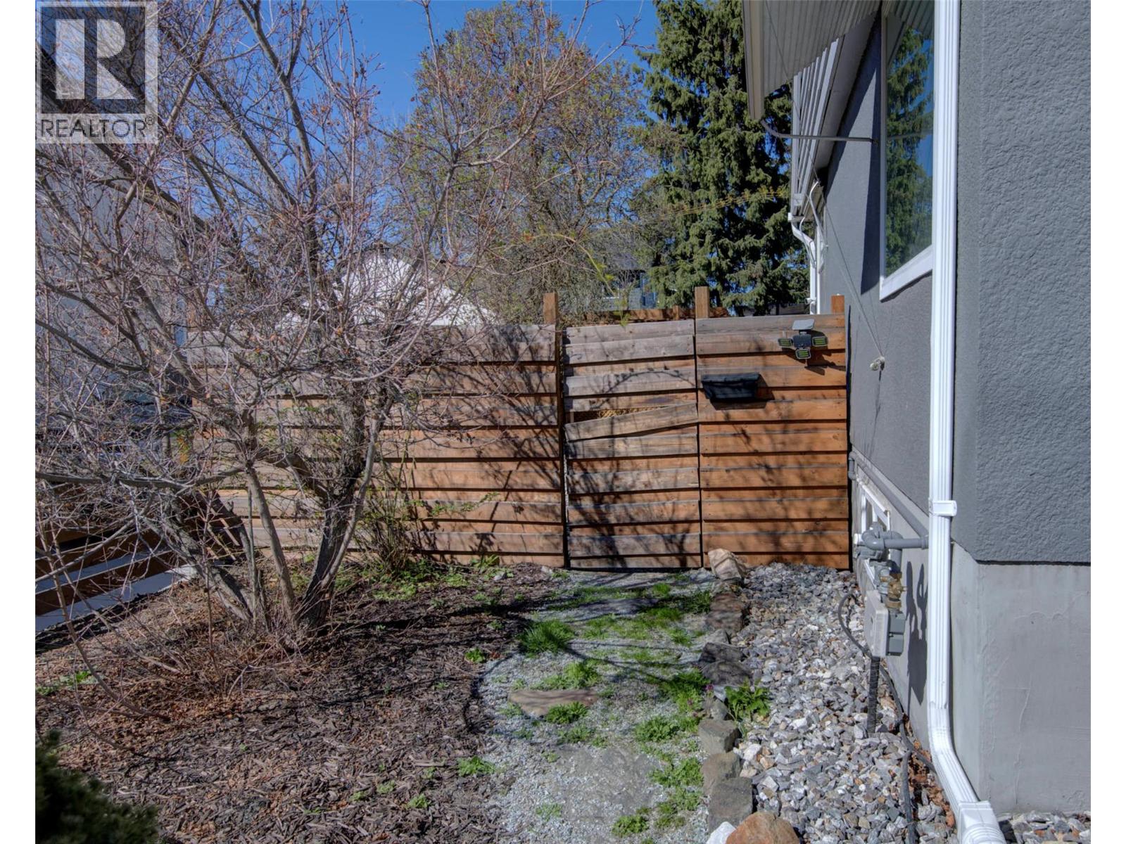 1505 32 Avenue Property Photo 77
