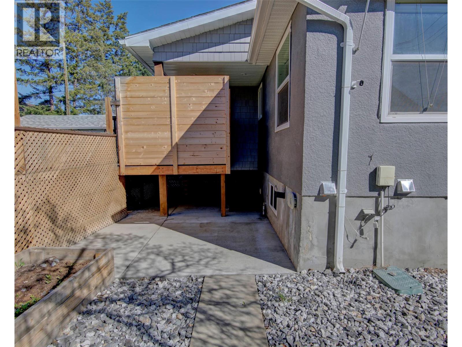 1505 32 Avenue Property Photo 79