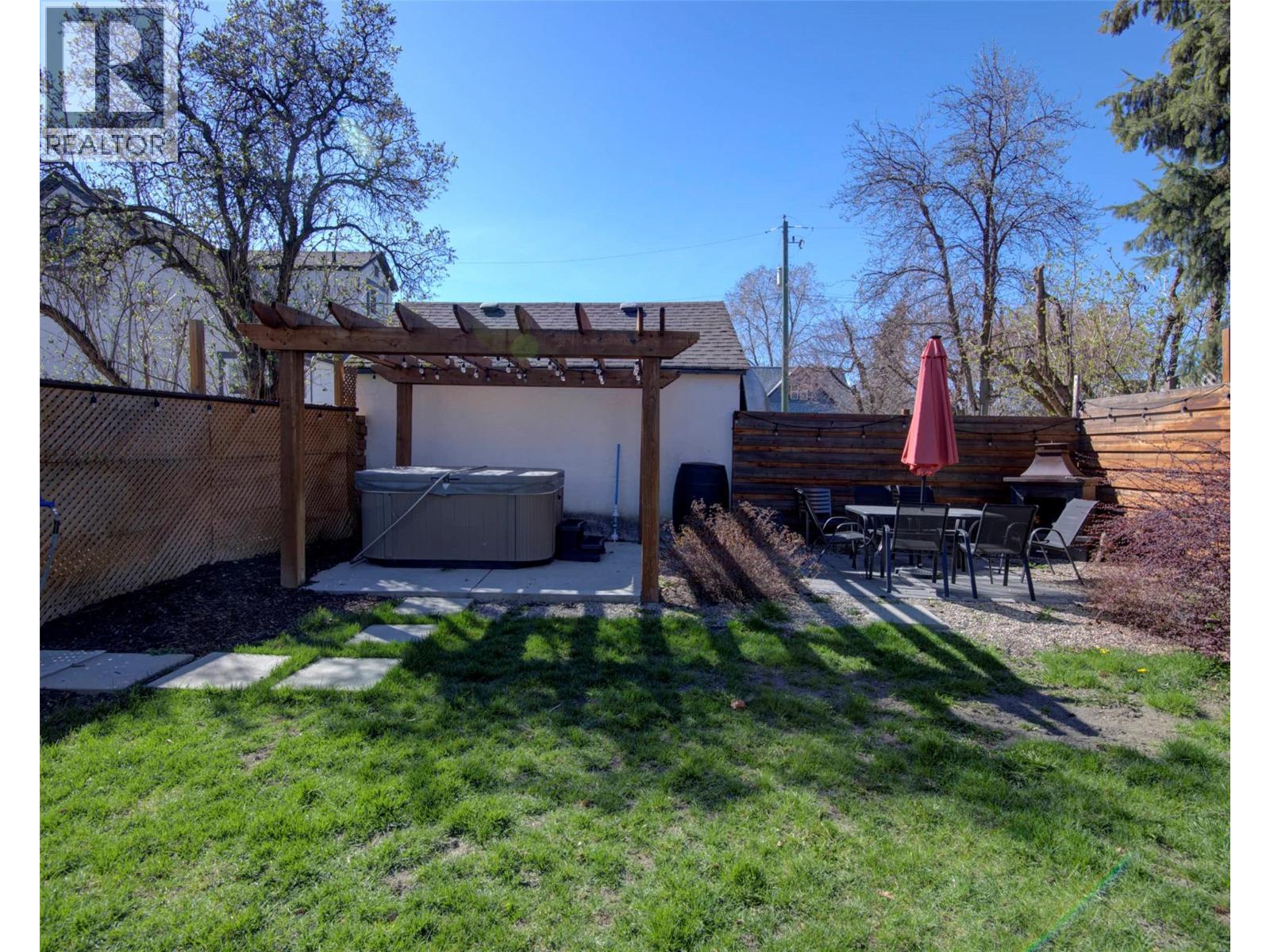 1505 32 Avenue Property Photo 81