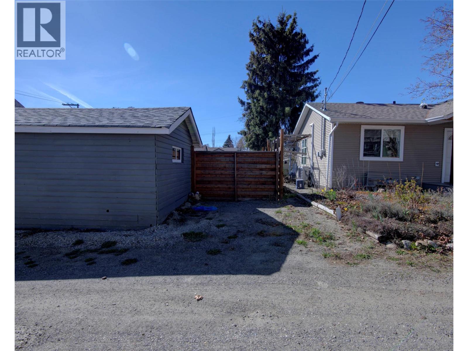 1505 32 Avenue Property Photo 84