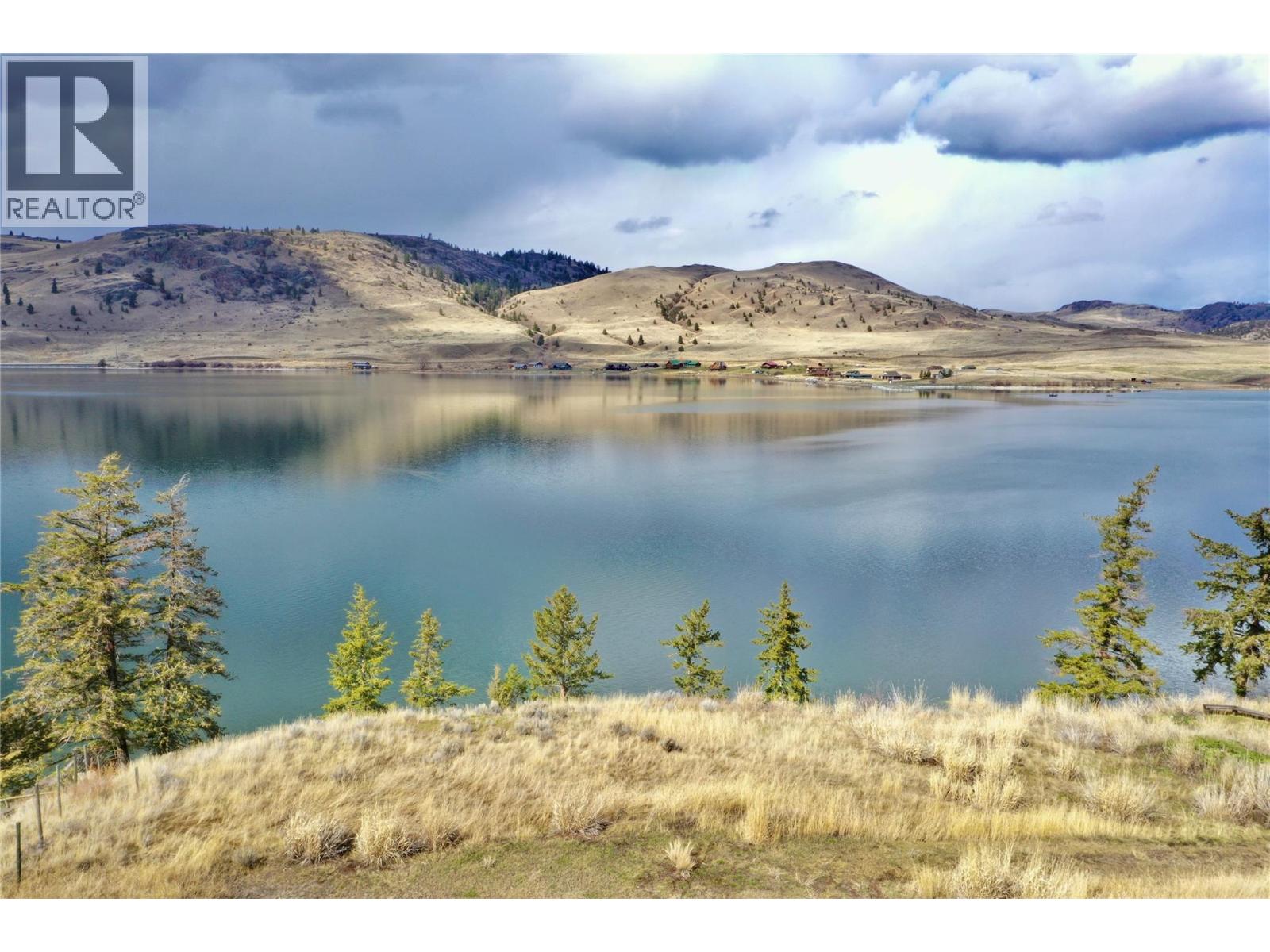 8533 Old Kamloops Road Property Photo 4