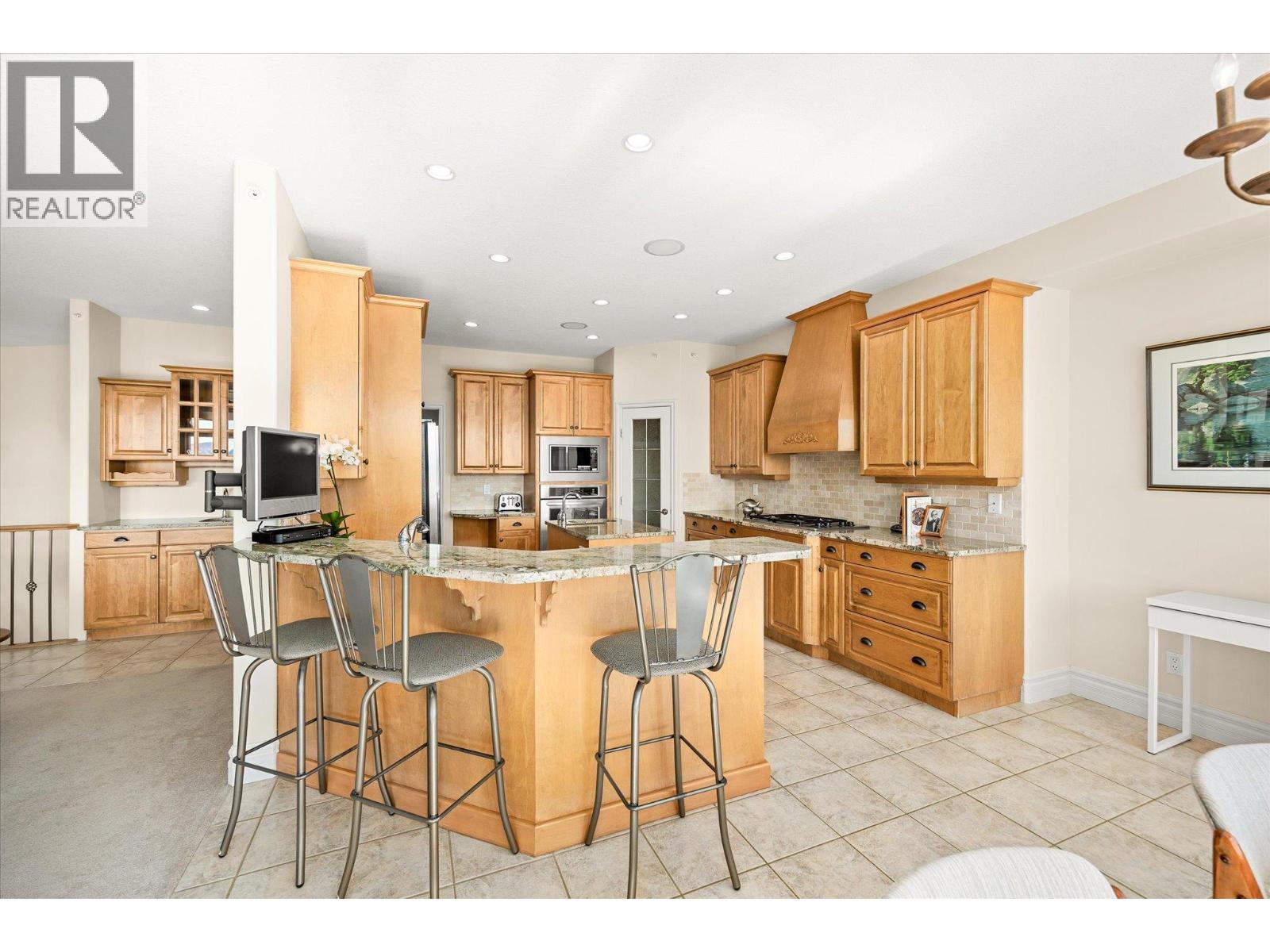 6157 Gillam Crescent Property Photo 15