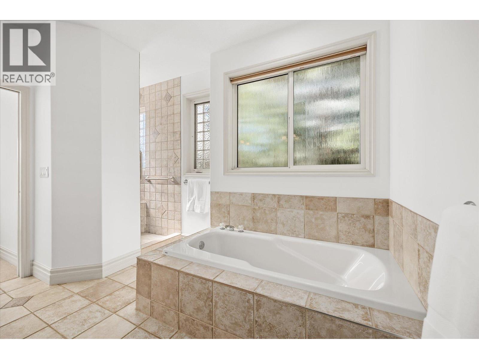 6157 Gillam Crescent Property Photo 36