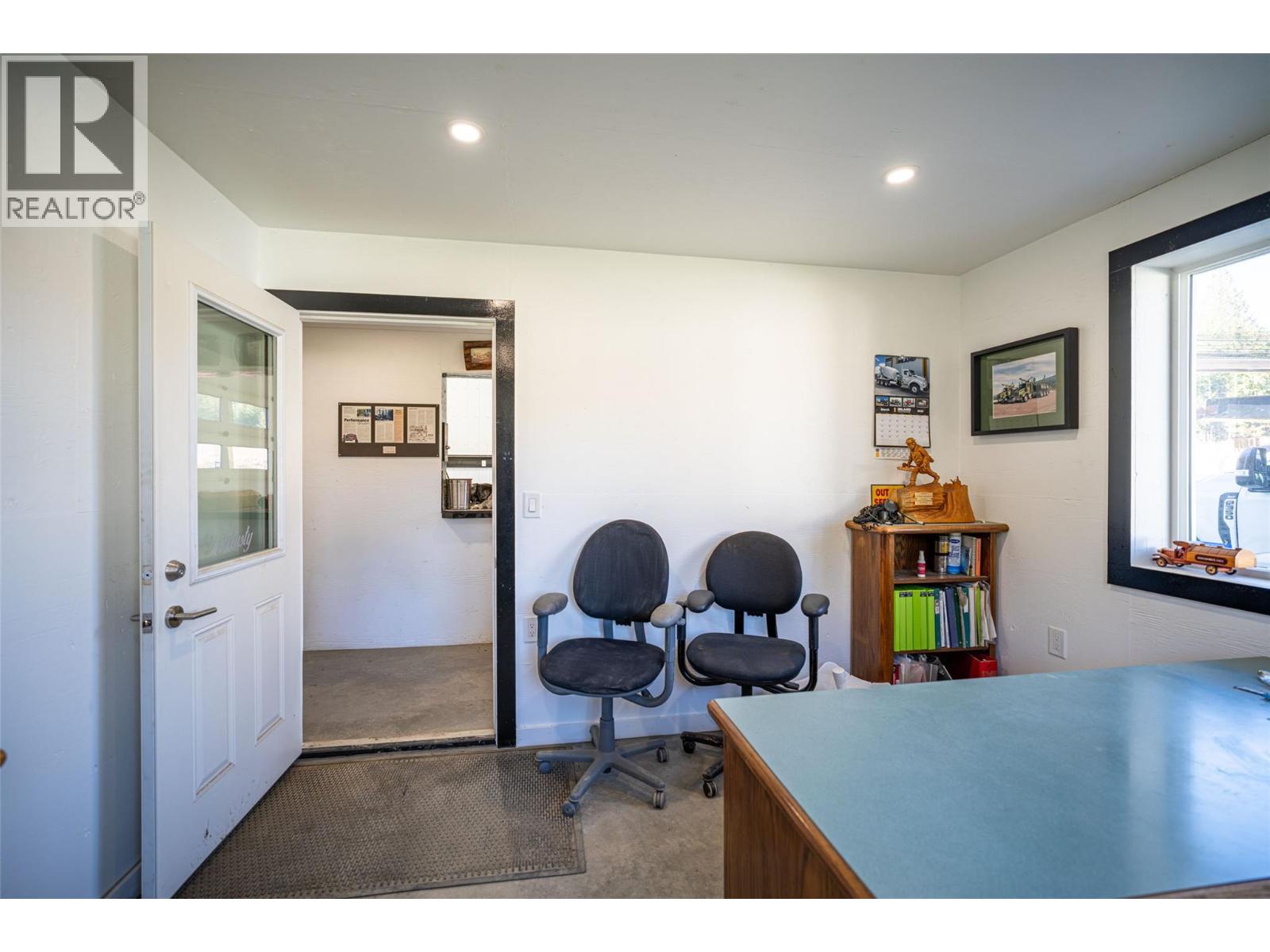 40 Gibson Road Property Photo 28