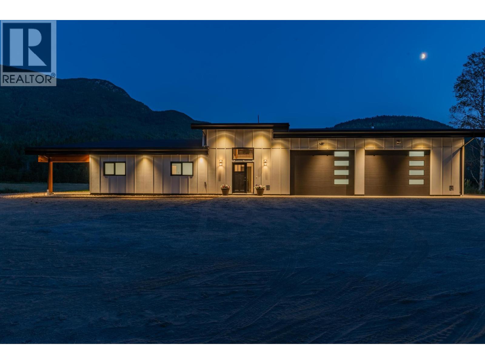 2335 Pass Creek Road Property Photo 13