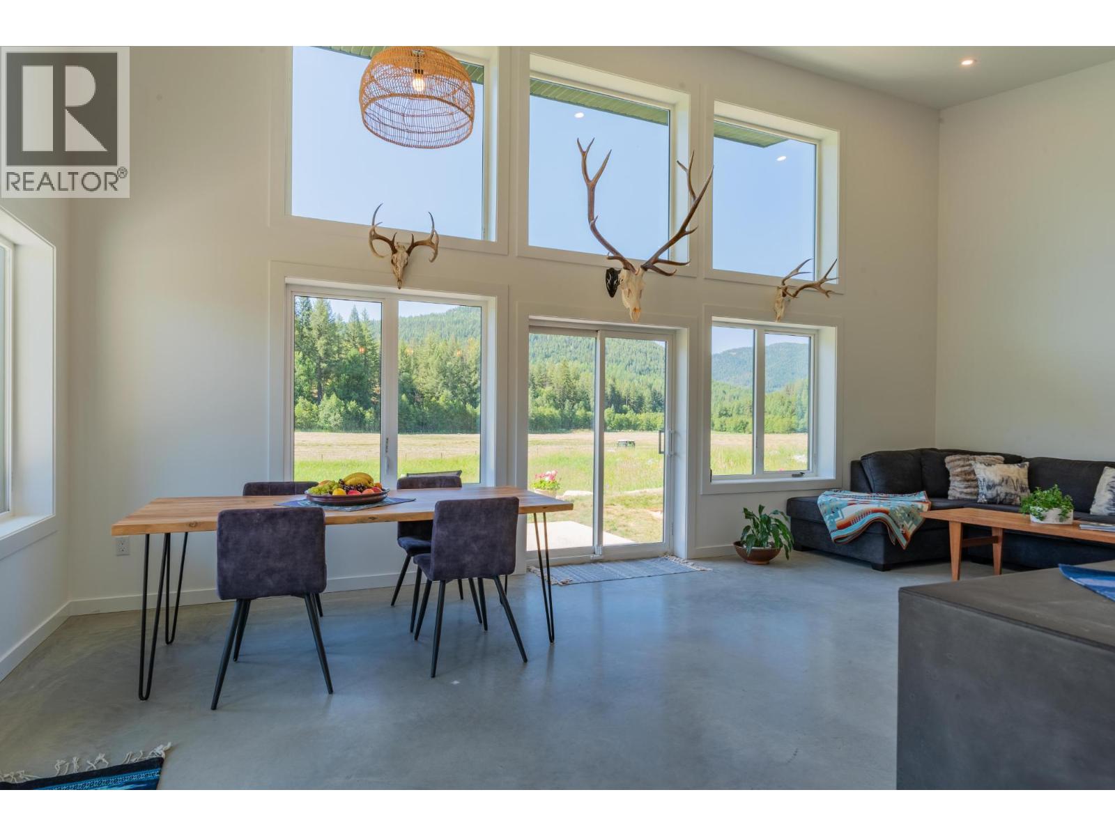 2335 Pass Creek Road Property Photo 29