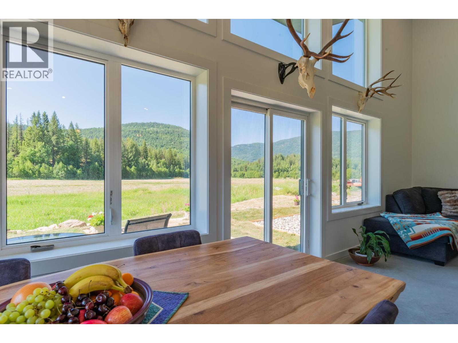 2335 Pass Creek Road Property Photo 30