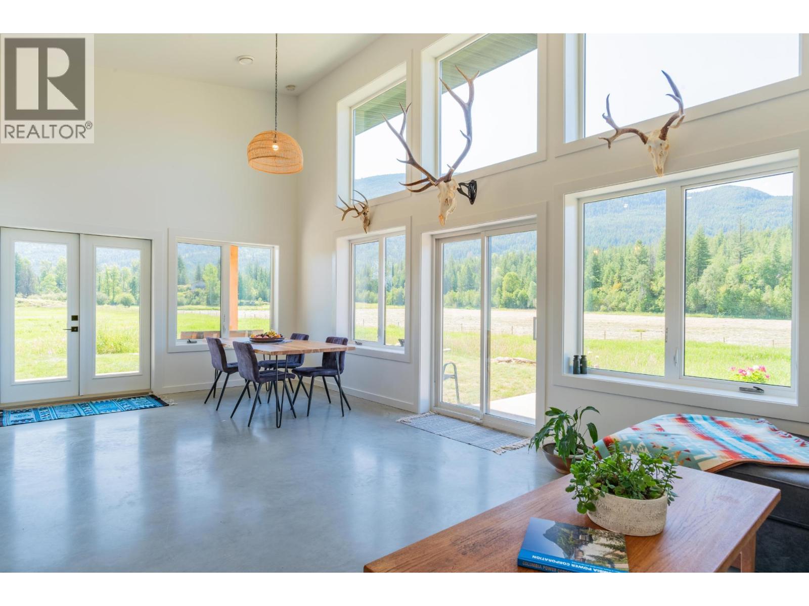 2335 Pass Creek Road Property Photo 34