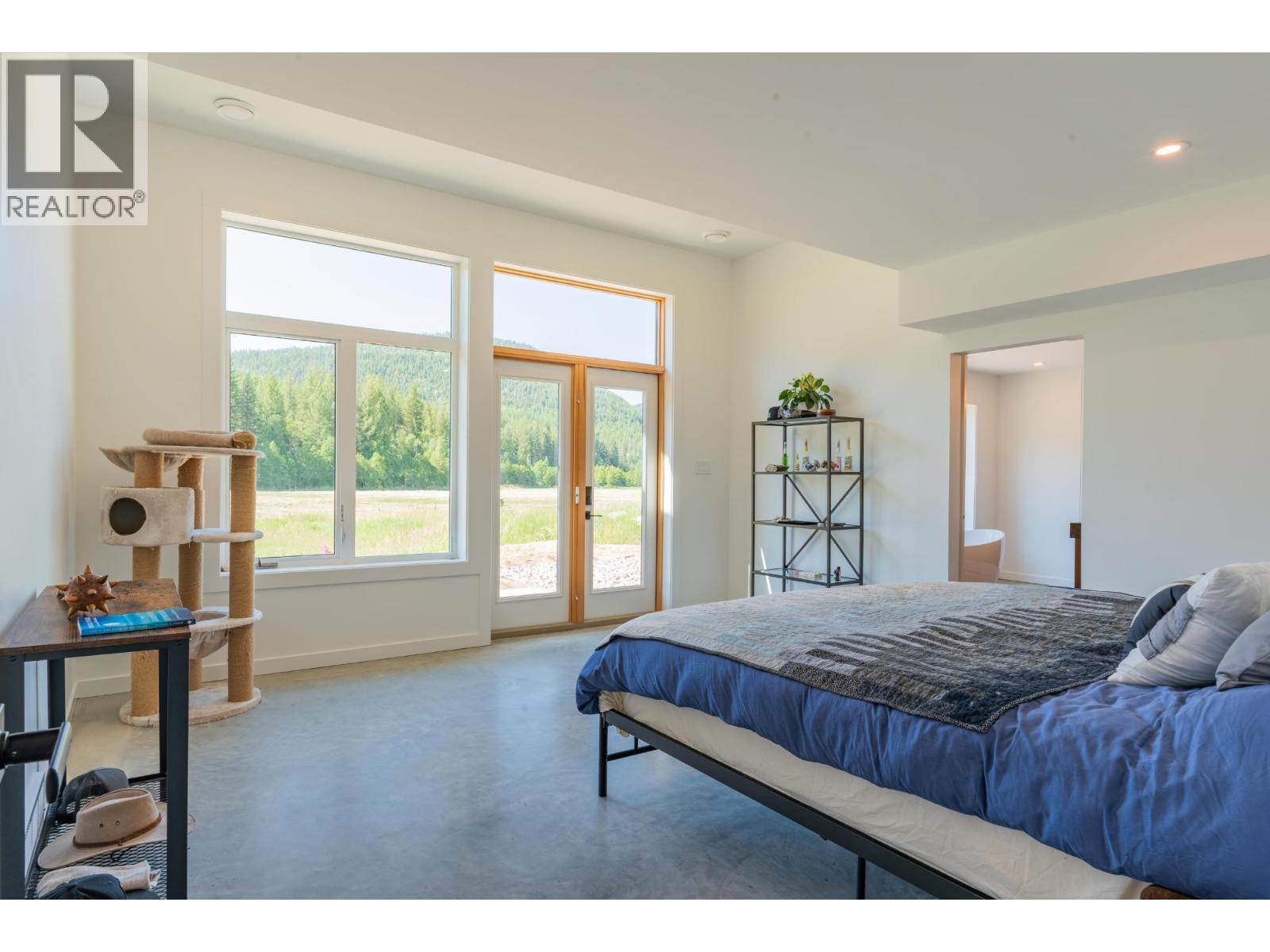 2335 Pass Creek Road Property Photo 39