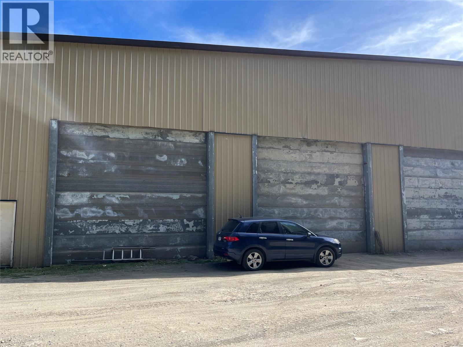 6538 & 6555 Miles Road Property Photo 6