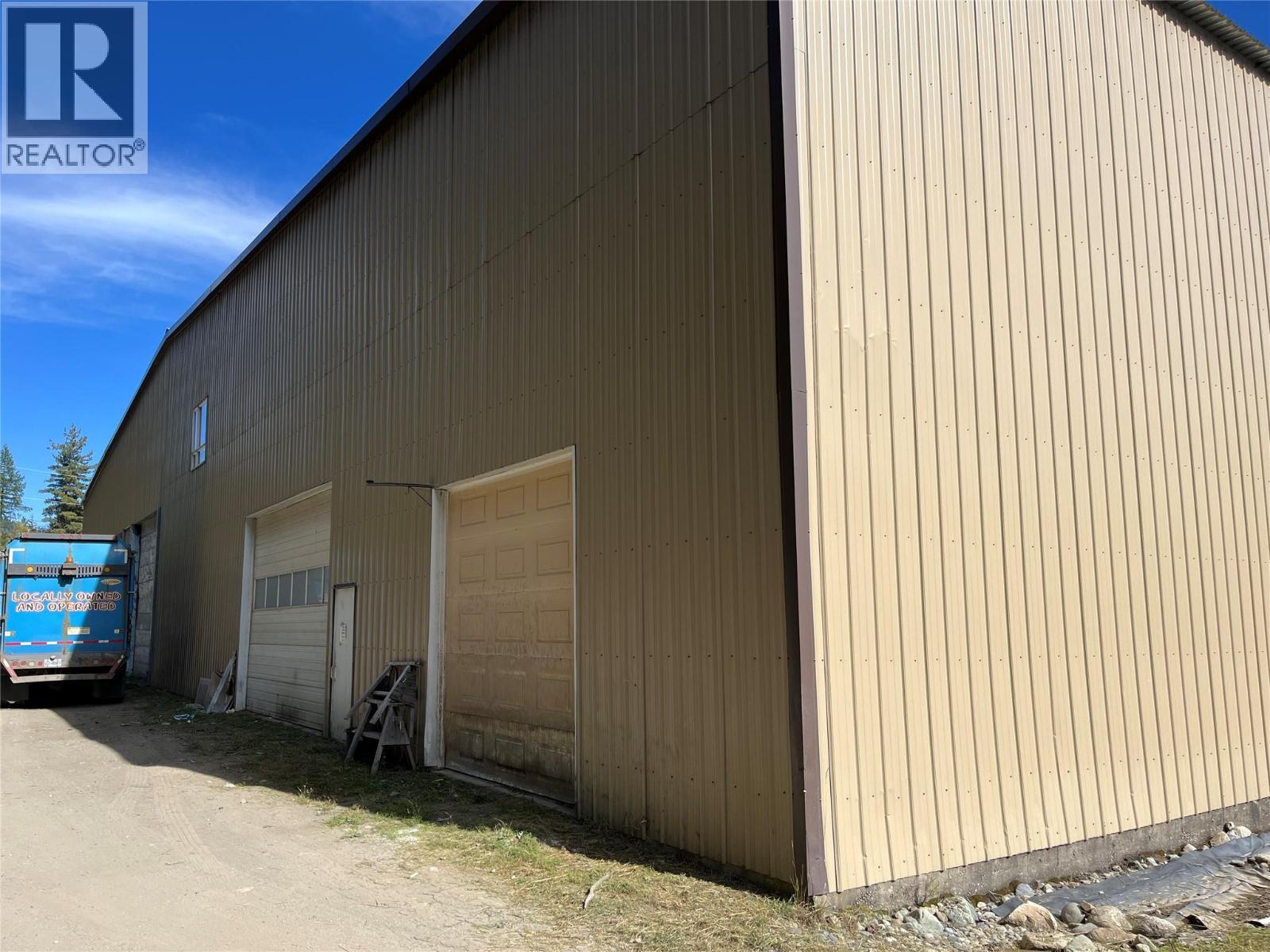 6538 & 6555 Miles Road Property Photo 8
