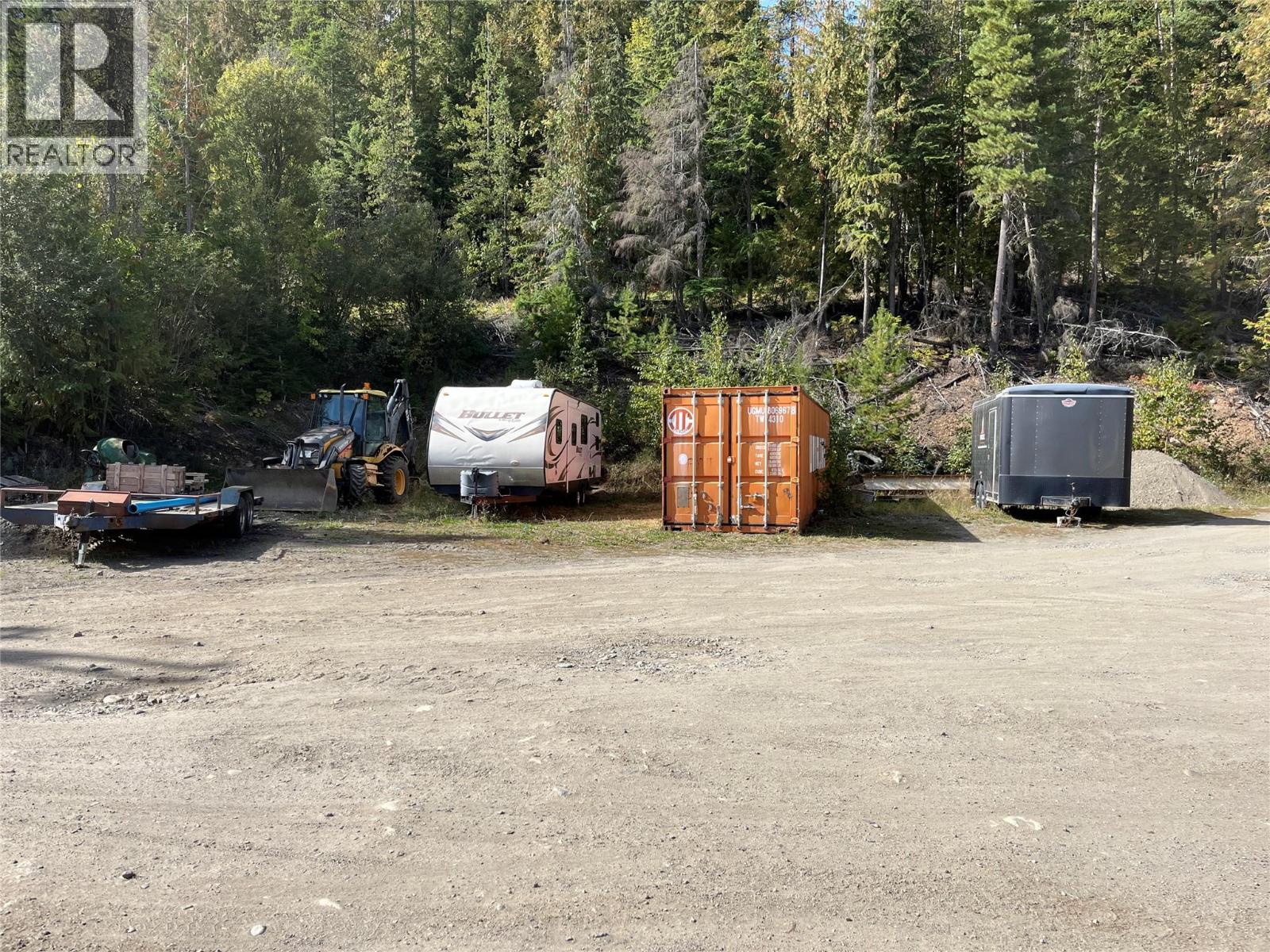 6538 & 6555 Miles Road Property Photo 11