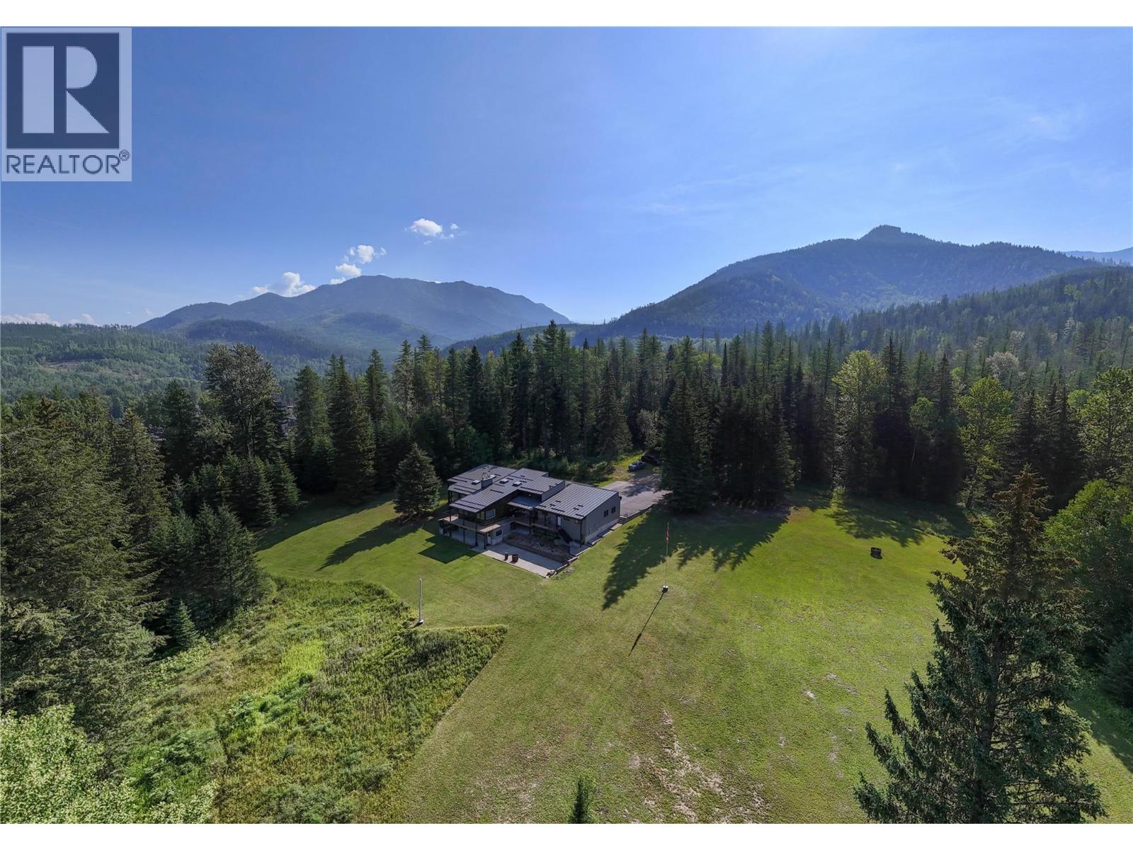 105 Castle Mountain Road Property Photo 3