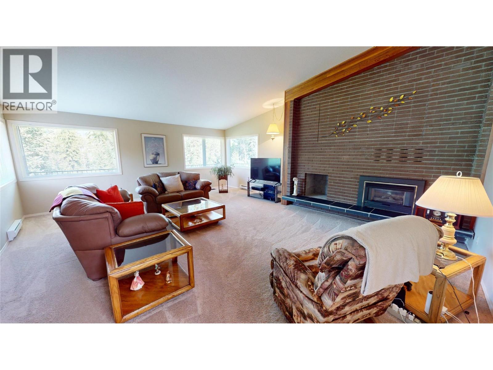 105 Castle Mountain Road Property Photo 8