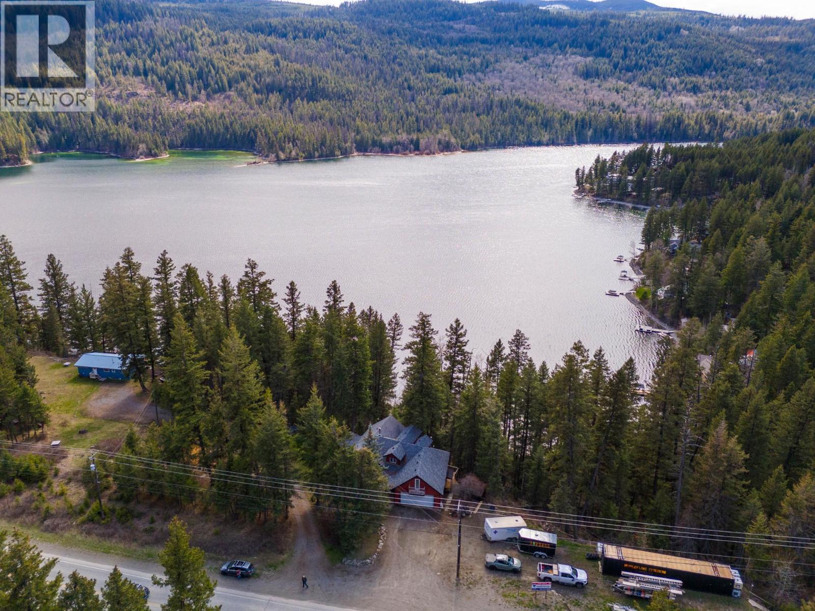2486 Heffley-louis Creek Road Property Photo 36
