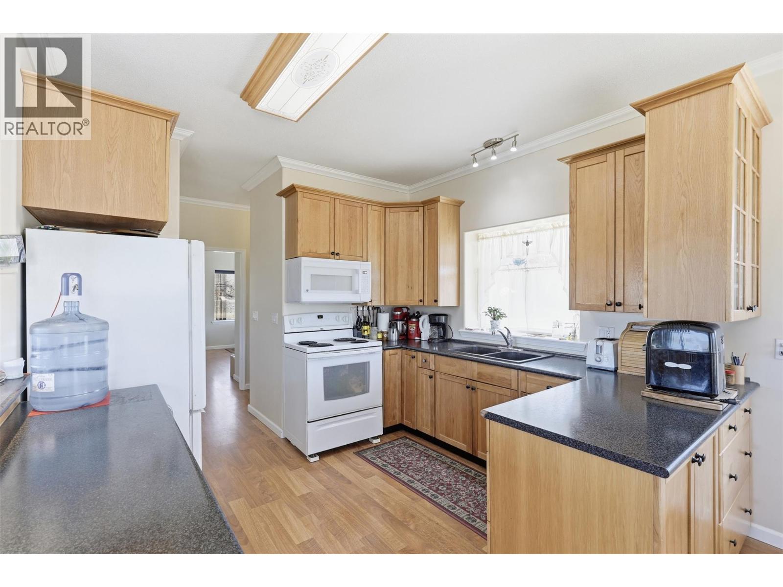 1559 Steelhead Road Property Photo 6