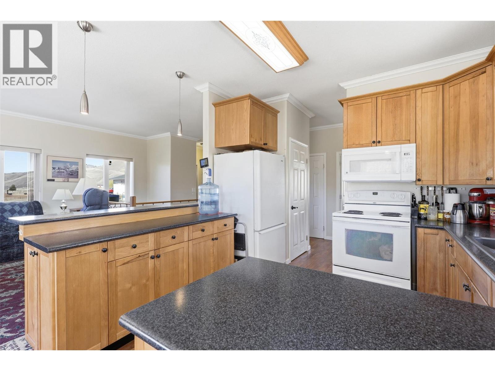 1559 Steelhead Road Property Photo 7
