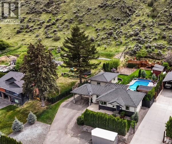 2015 Valleyview Drive Property Photo 1