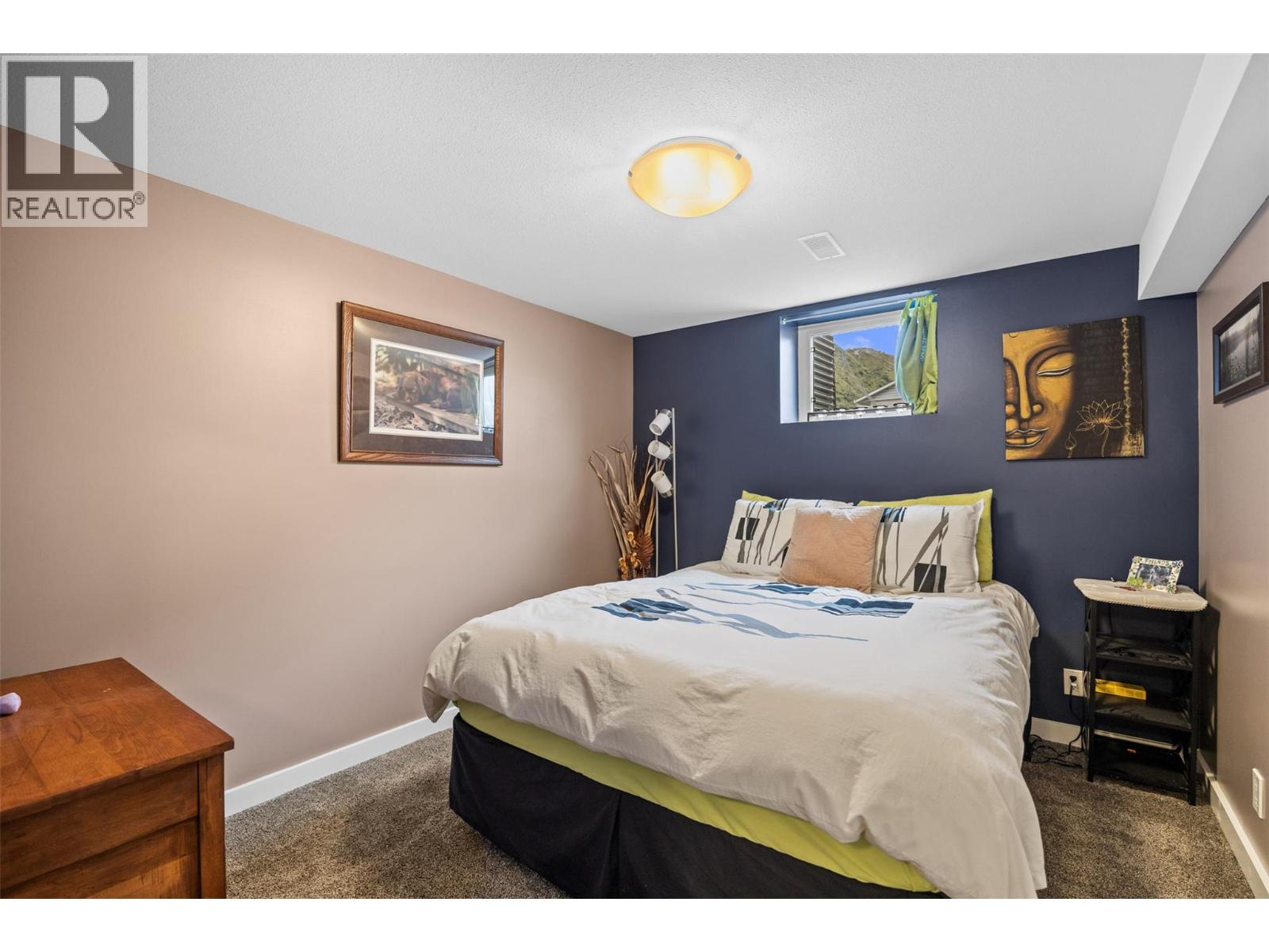 2015 Valleyview Drive Property Photo 11