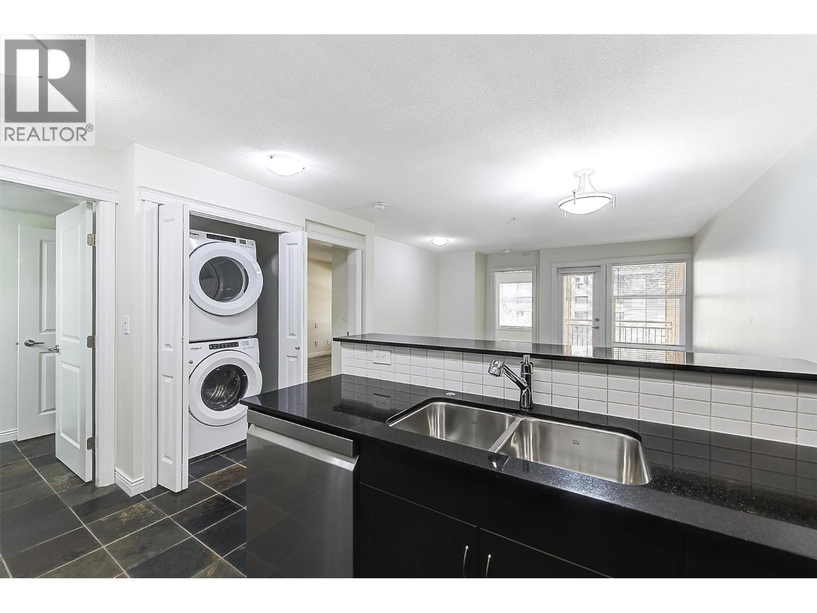 571 Yates Road Unit# 304 Property Photo 5